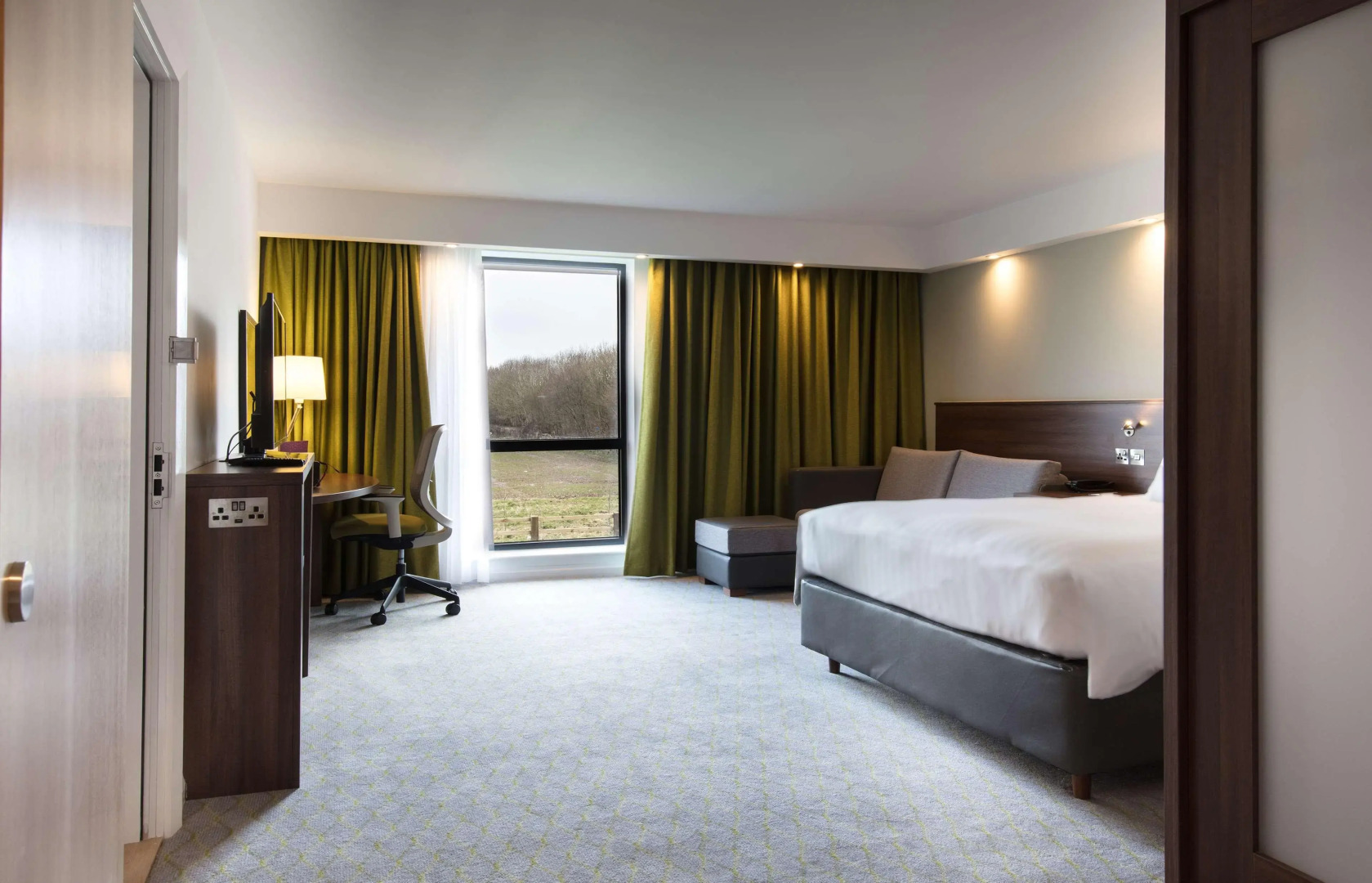 Hampton by Hilton Exeter Airport