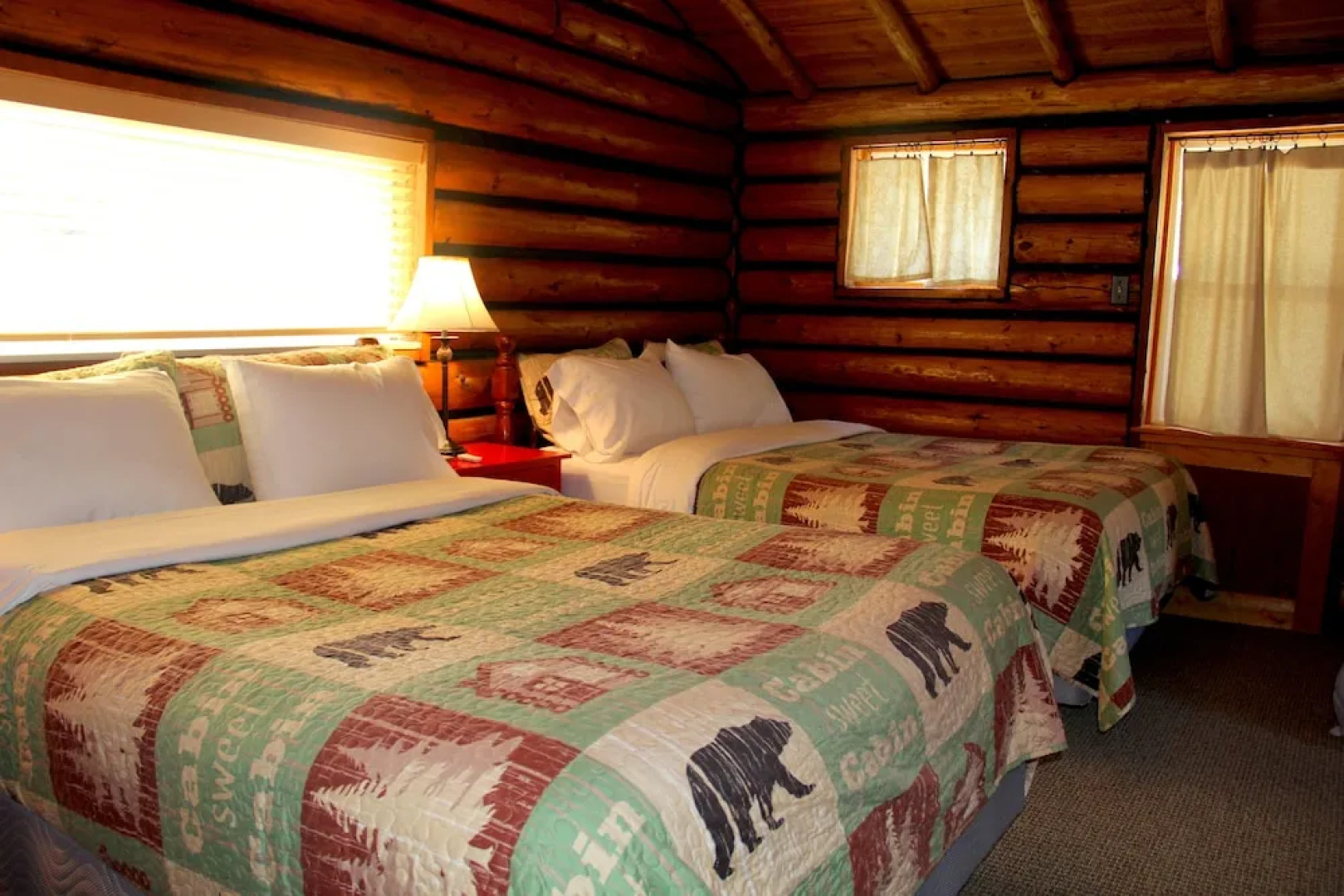 Yellowstone Hot Spring Cabins