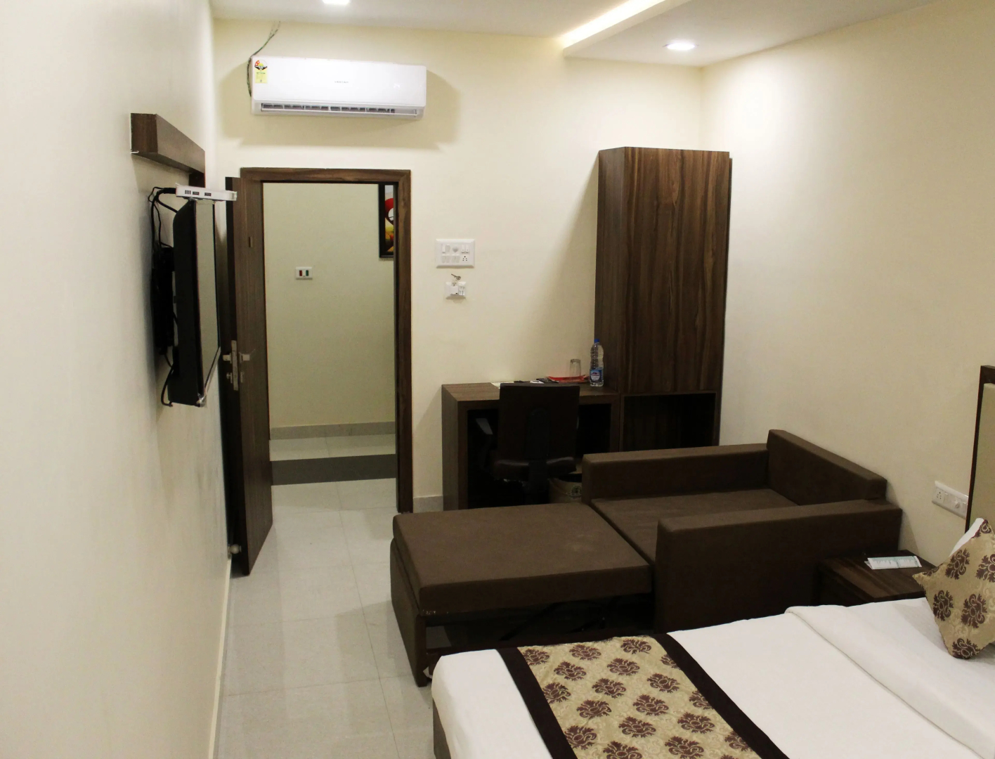 Eco Inn Dormitory - Hostel