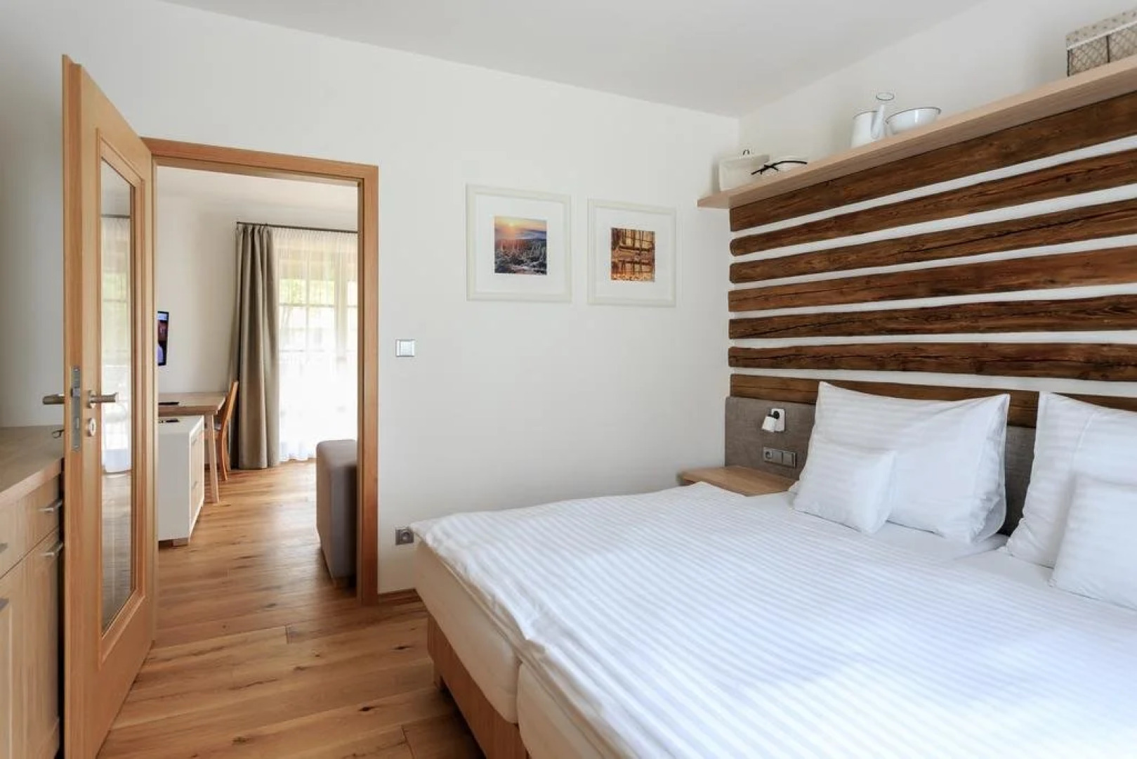 Hotel a restaurace U Vychopňů