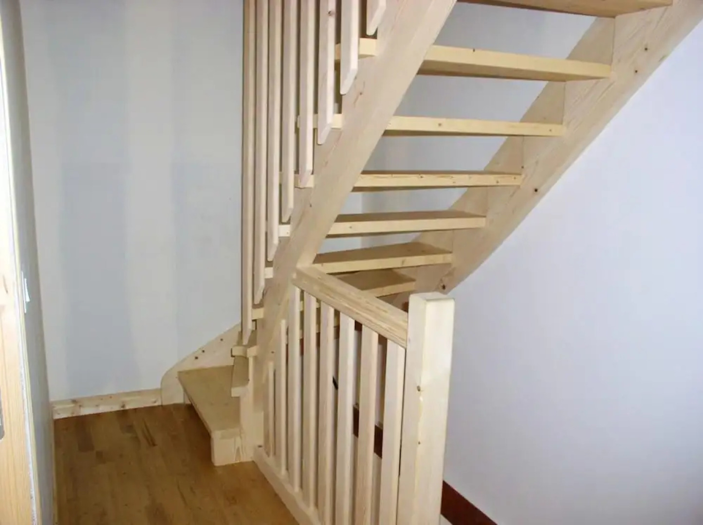 House With 4 Bedrooms in Saint-gènes-champespe, With Wonderful Lake Vi