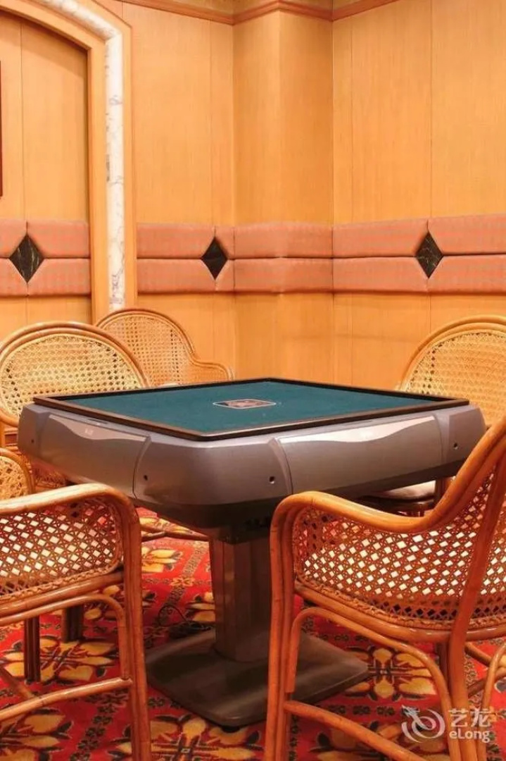 Jinan Luneng Xinyi Hotel