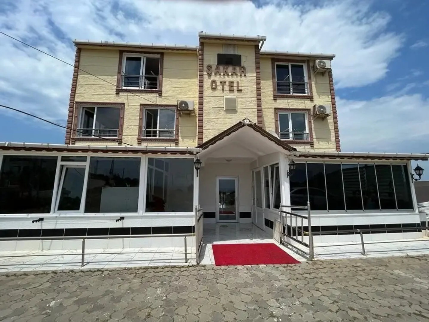 Şakar Otel