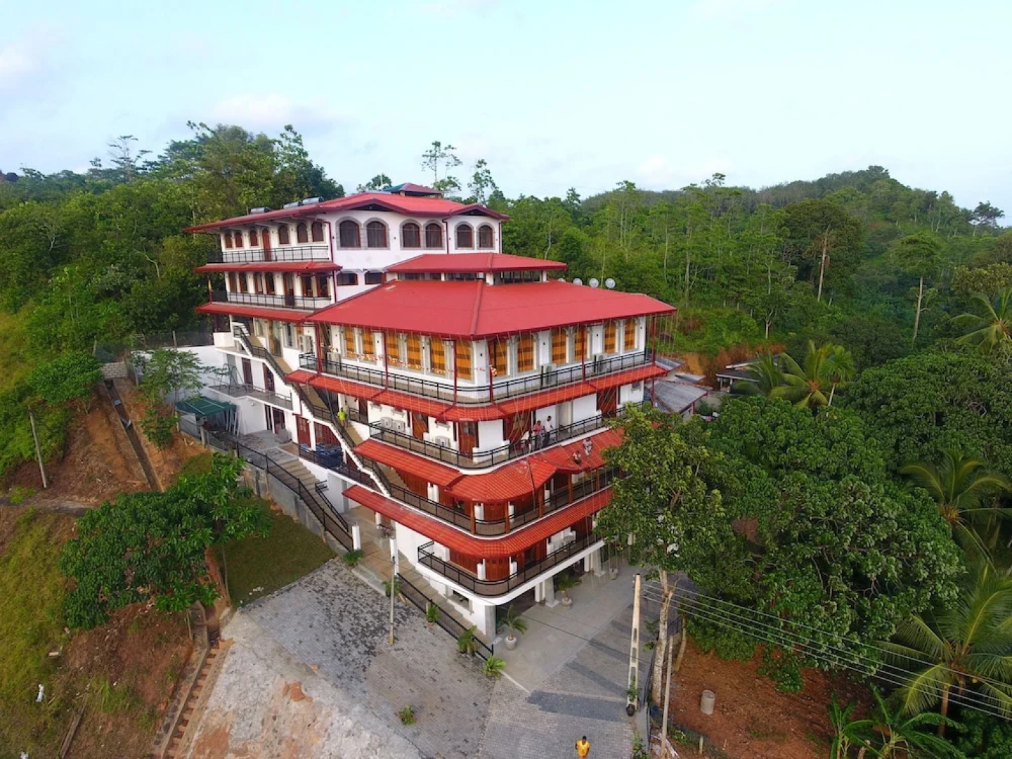 OYO 240 Grand Highway Resort