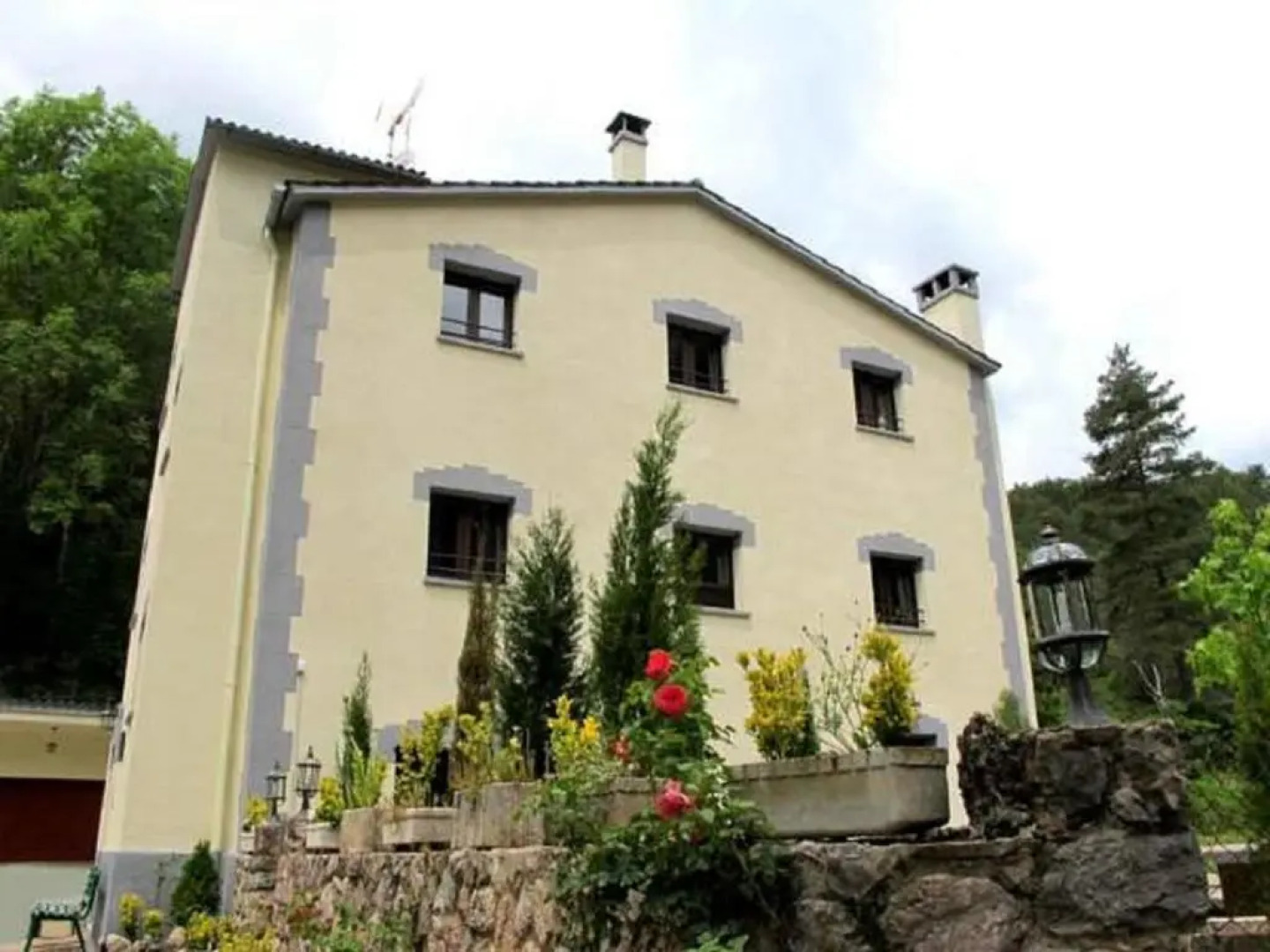 Apartamentos Cal Mosqueta