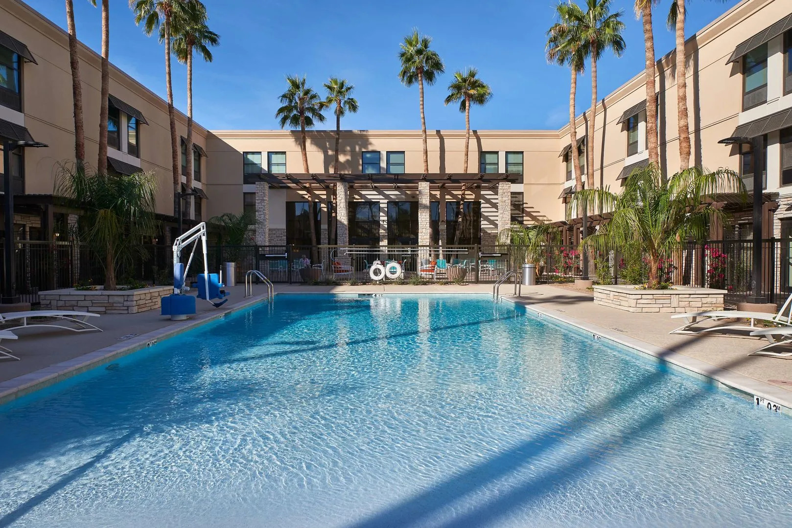 Hampton Inn & Suites Phoenix/Scottsdale on Shea Boulevard
