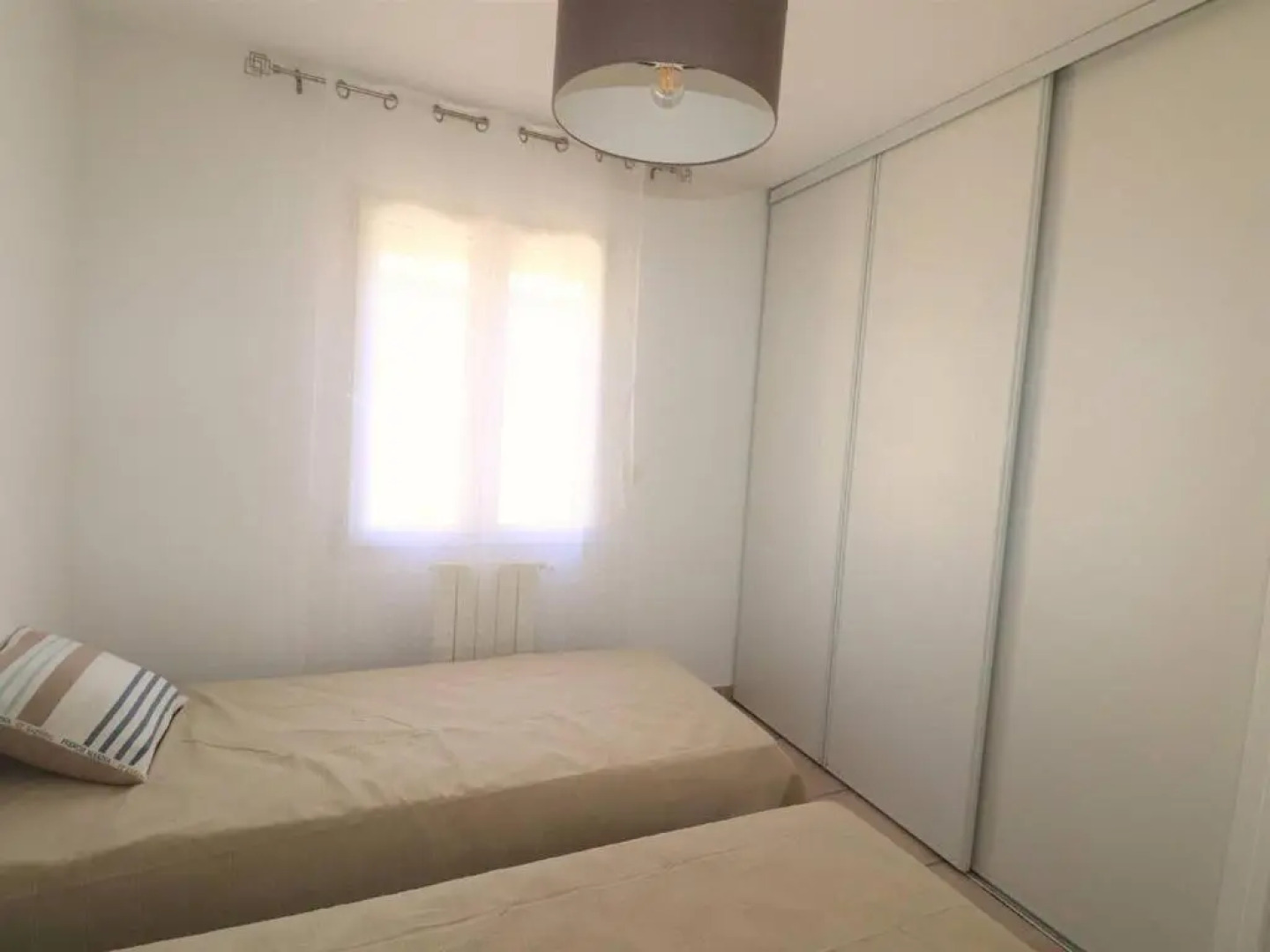 MAISON LE GRAU-DU-ROI, 5 PIèCES, 8 PERSONNES - FR-1-307-157