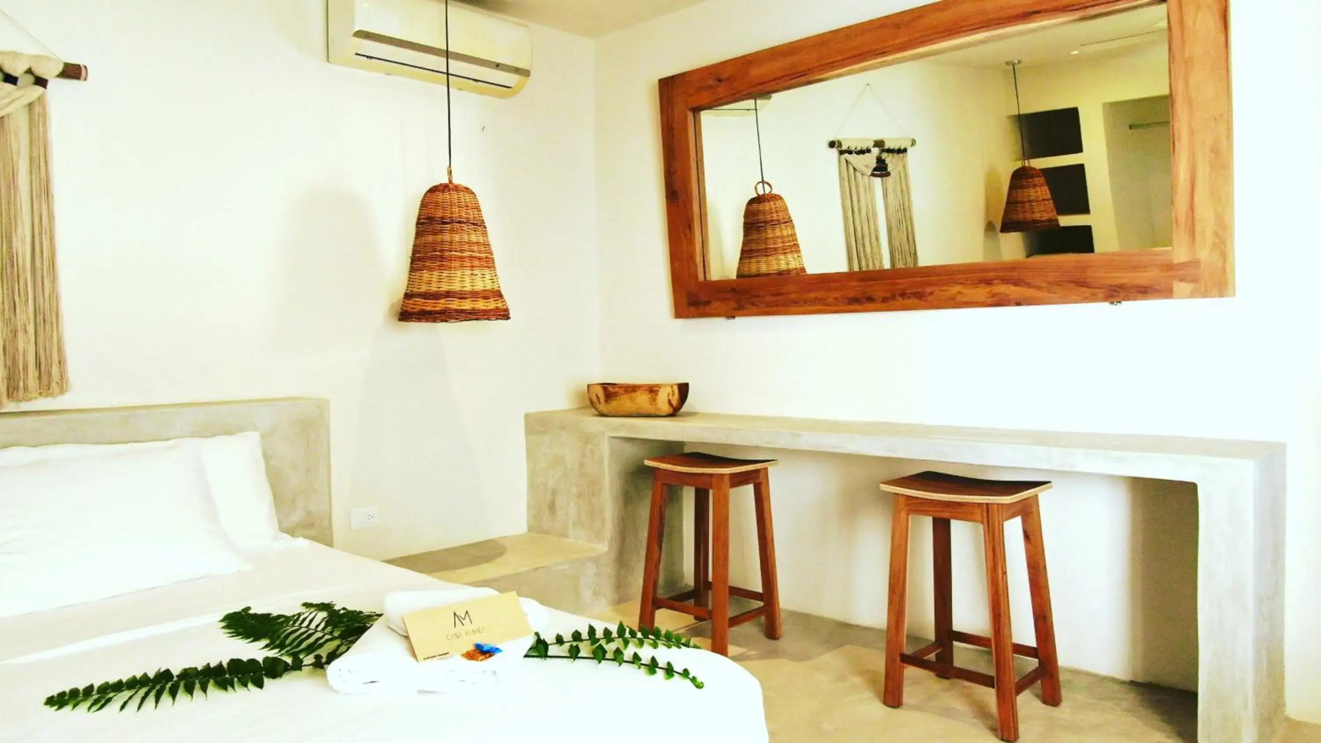 Casa en primera linea de playa con alberca