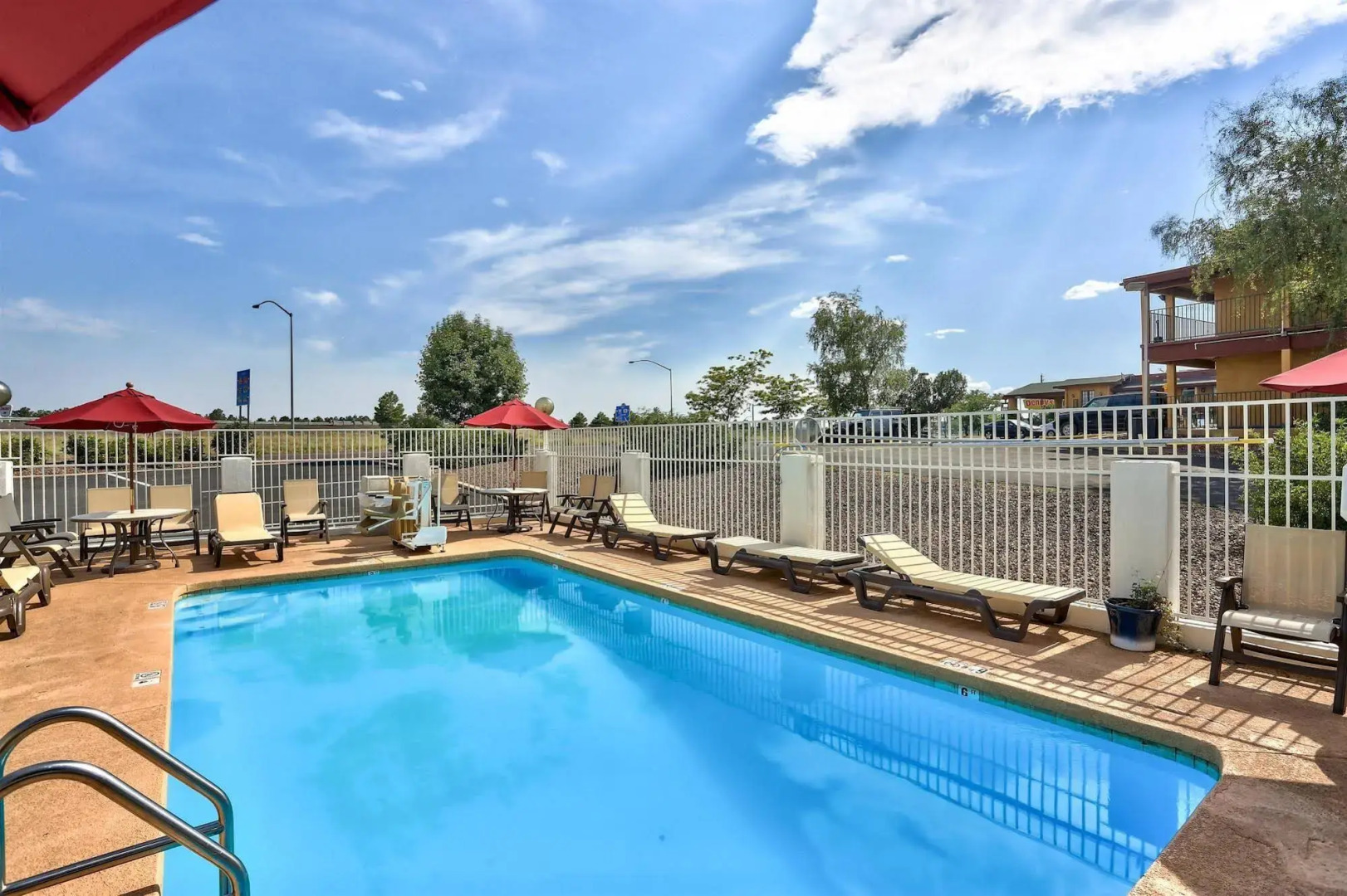 Motel 6 Flagstaff East - Lucky Lane