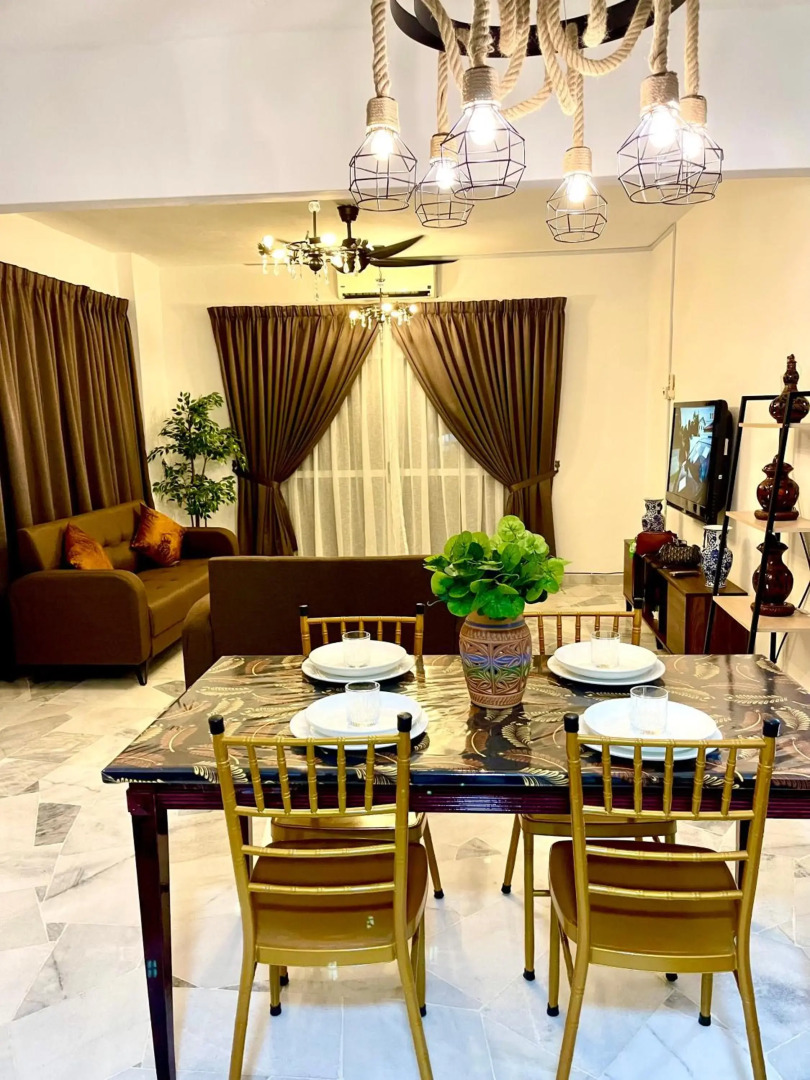 Sea La Vie Batik @ Laguna Resort