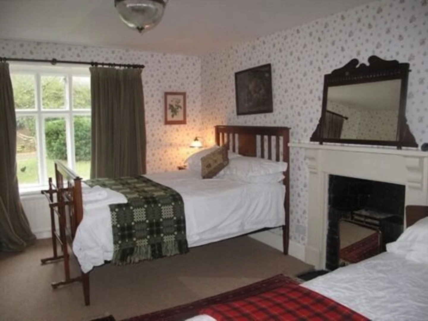 Ffrwdfal Country House