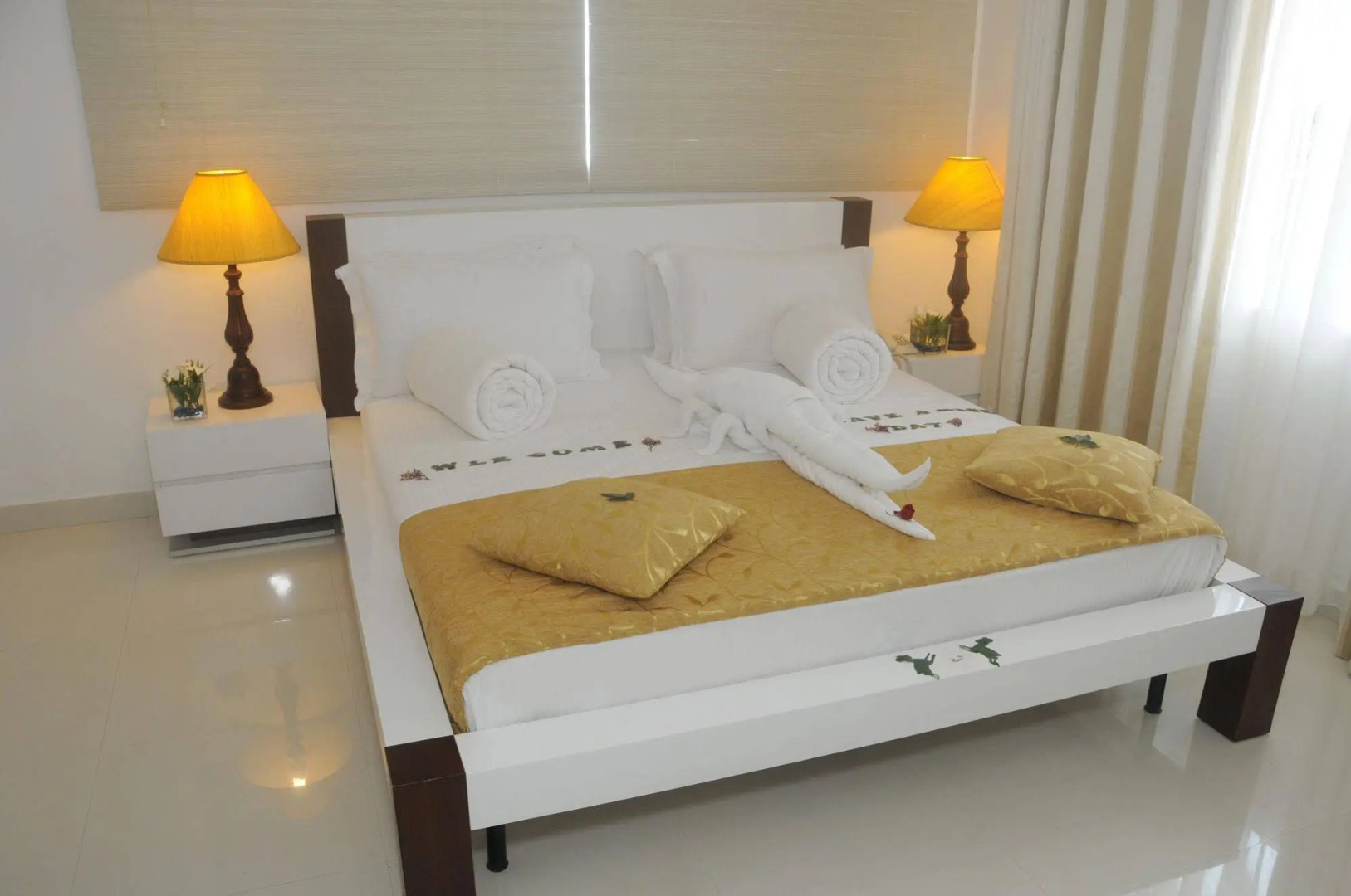 White Villa Resort Aungalla