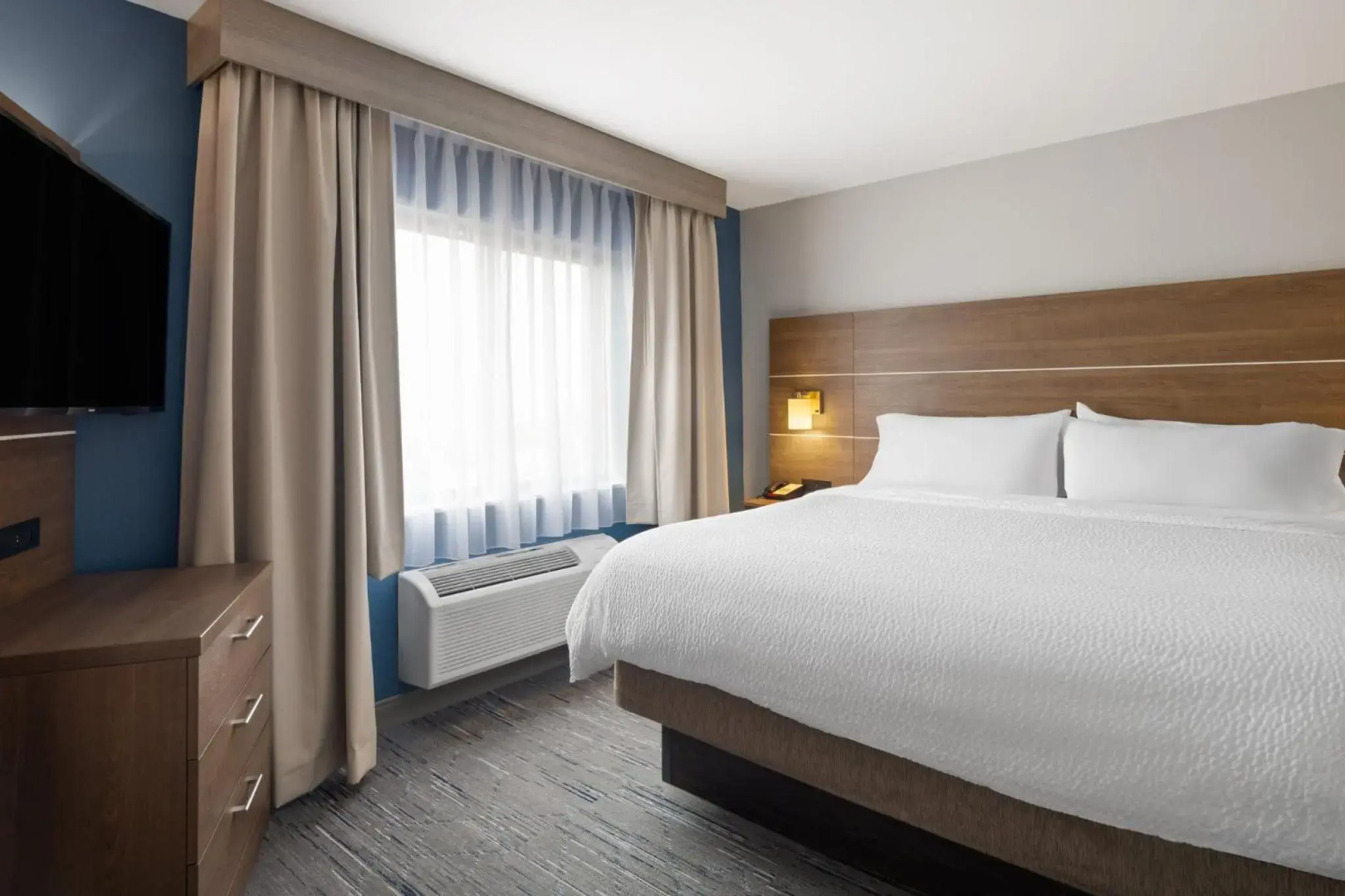 Holiday Inn Express Sheboygan-Kohler by IHG