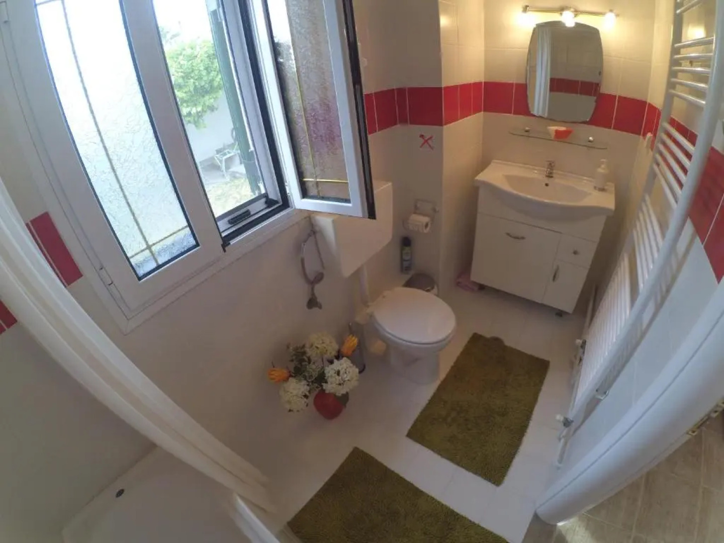 Kostas Walkers Point