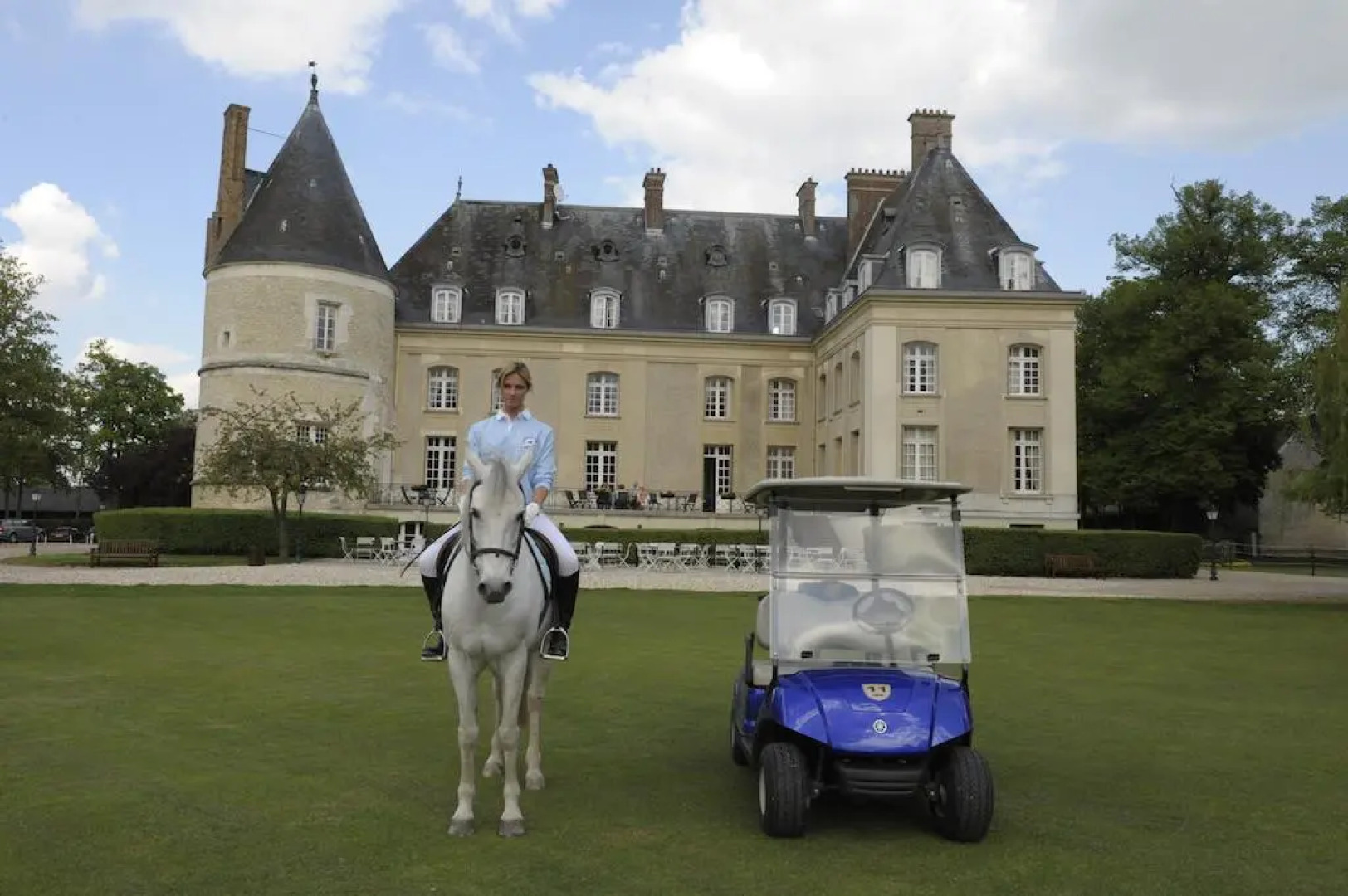 Chateau De Bertichères