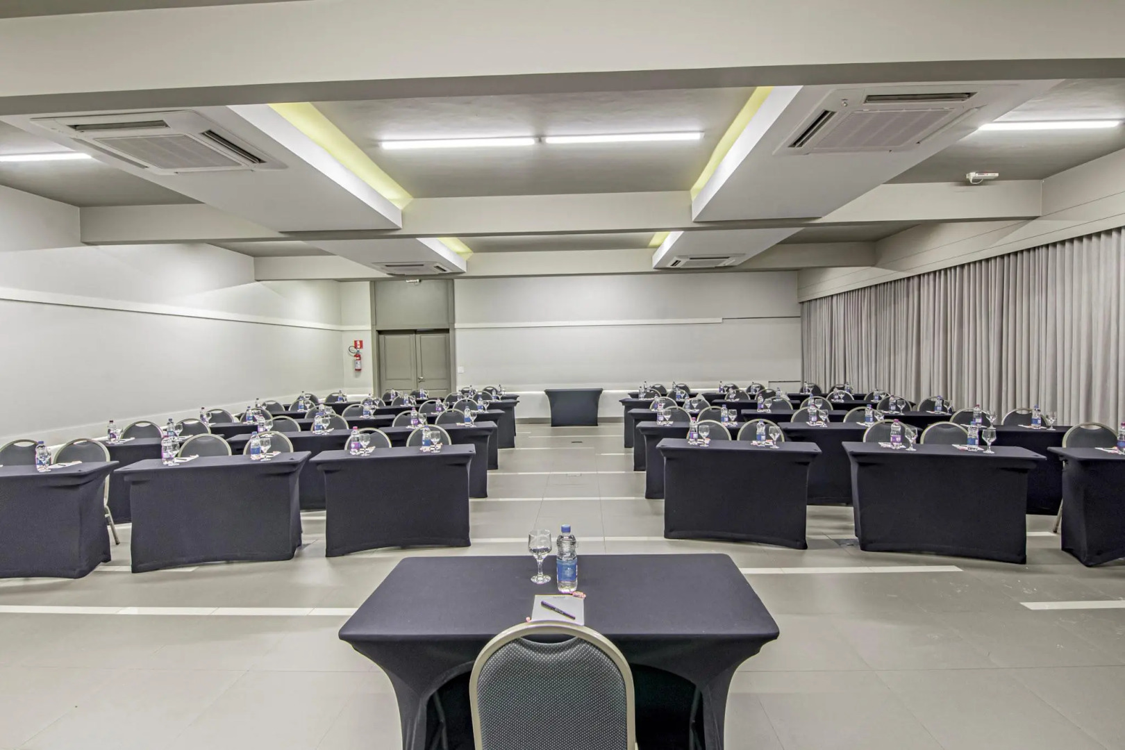 Hotel Deville Express Cascavel