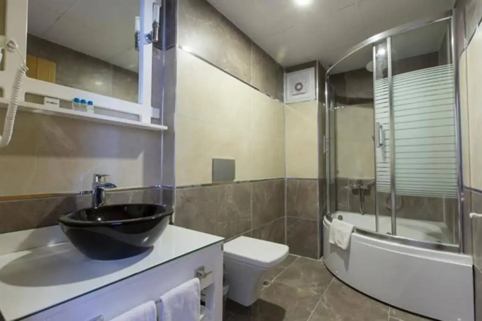 Carpediem Diamond Hotel