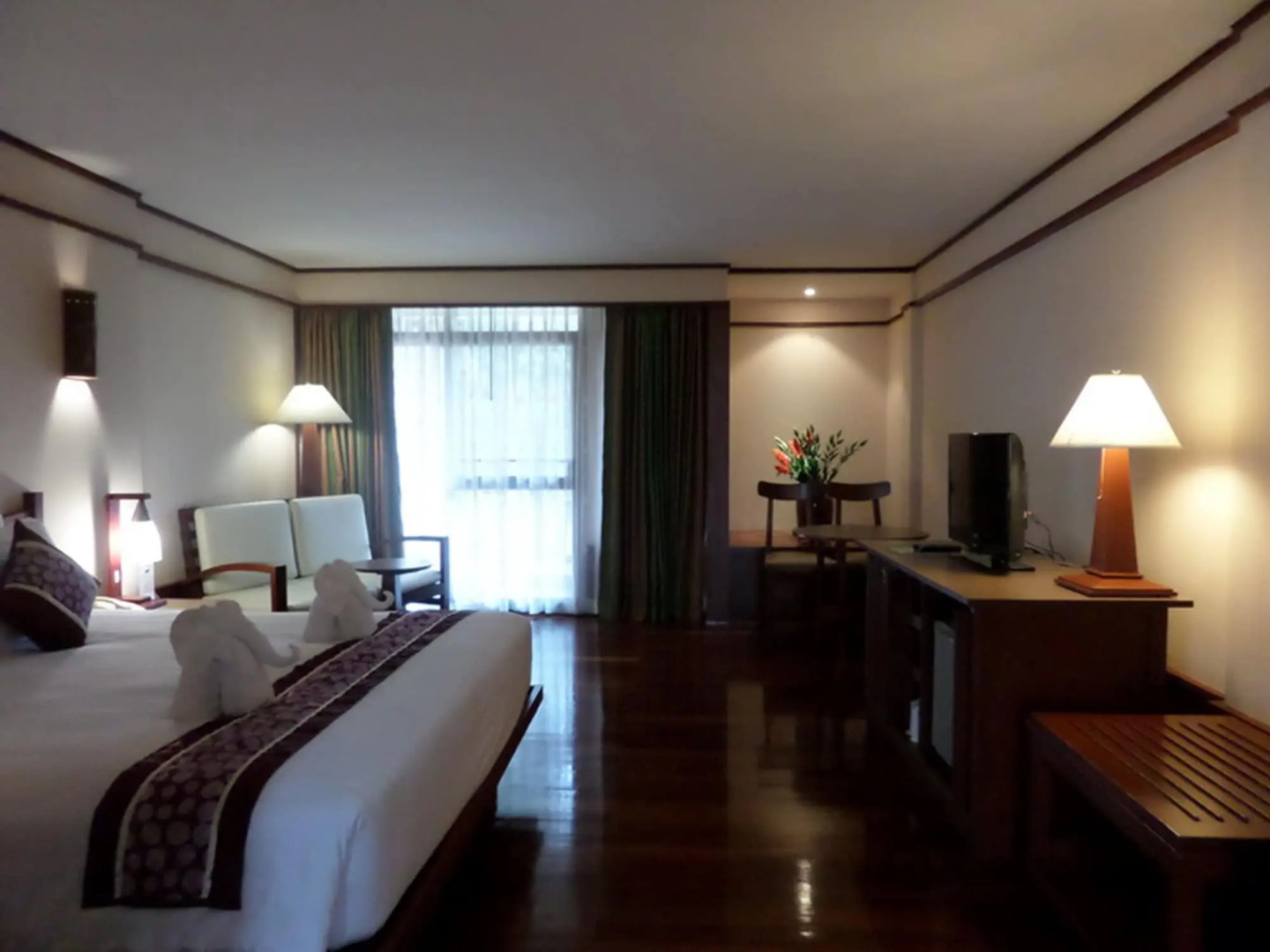 Sappraiwan Elephant Resort & Sanctuary