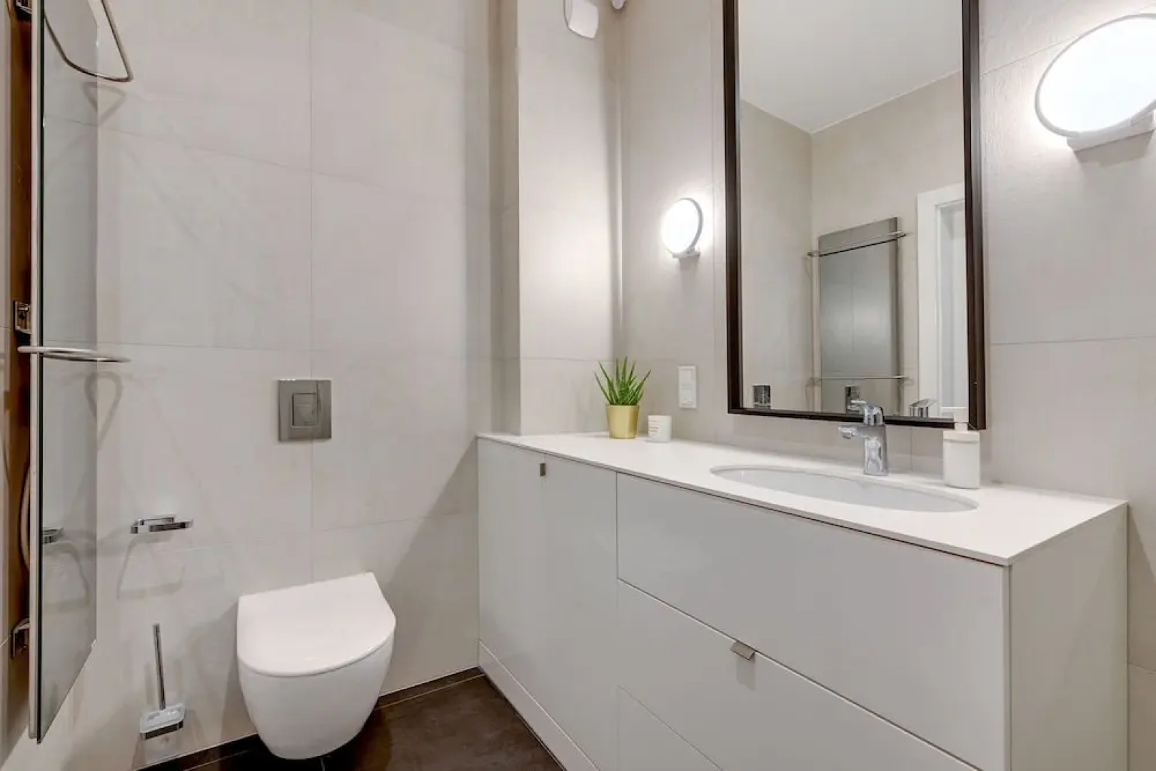 Flats For Rent  - Verano Residence