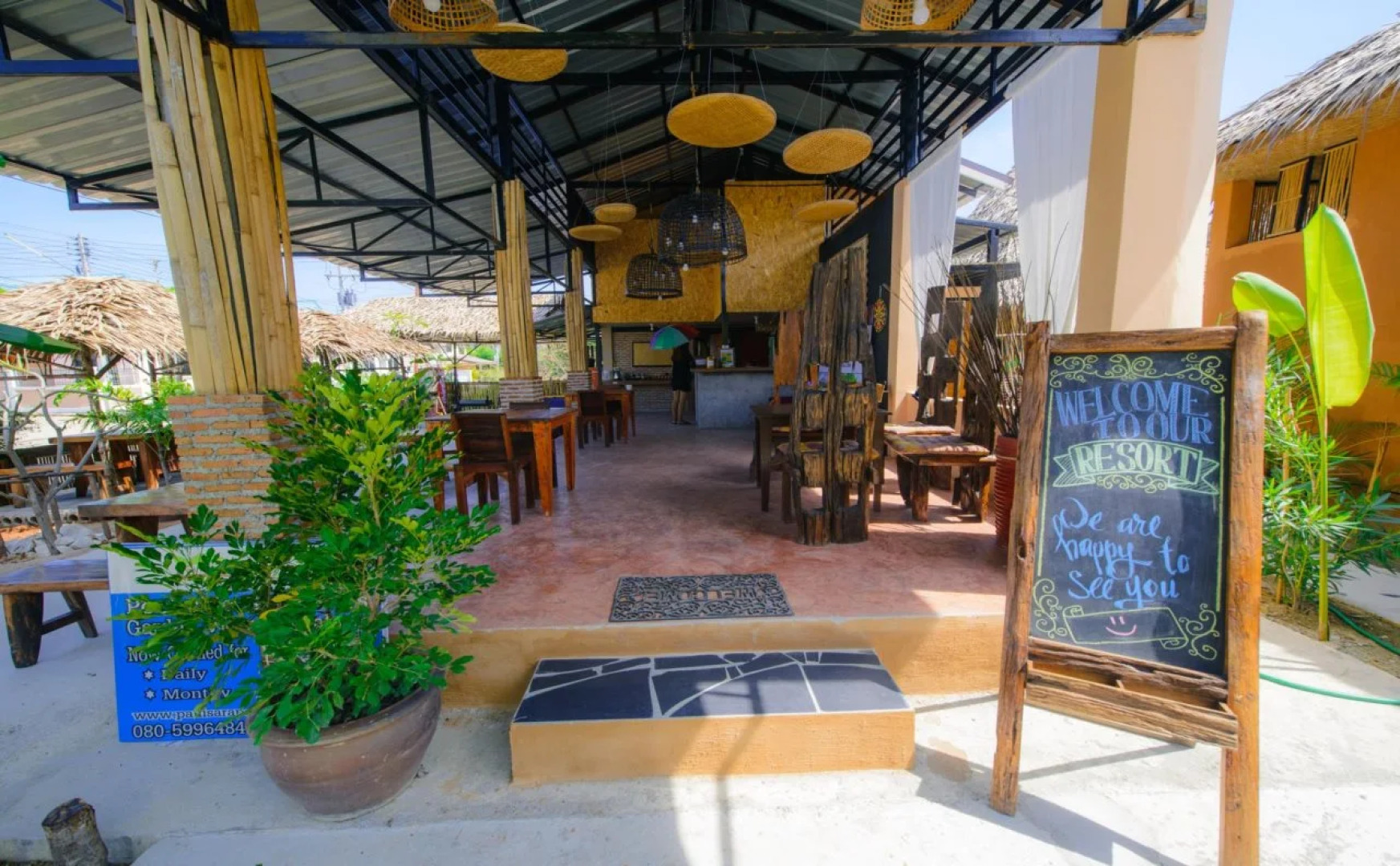 Panisara Pool Villa Huahin