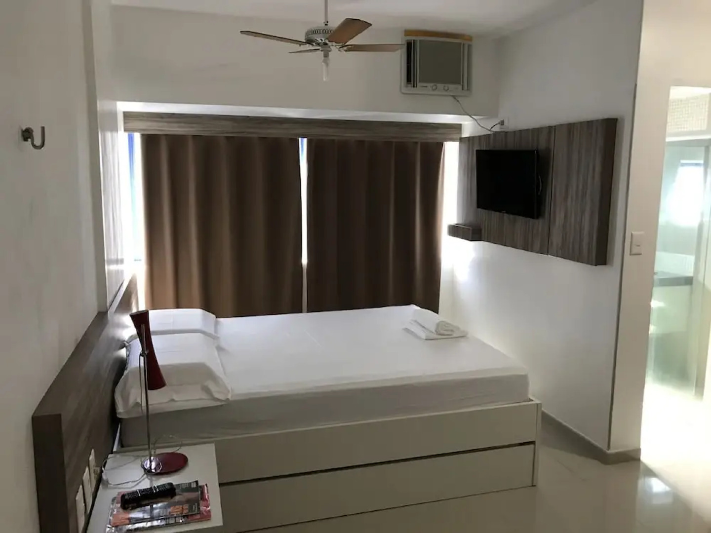 Flats Studio Everest