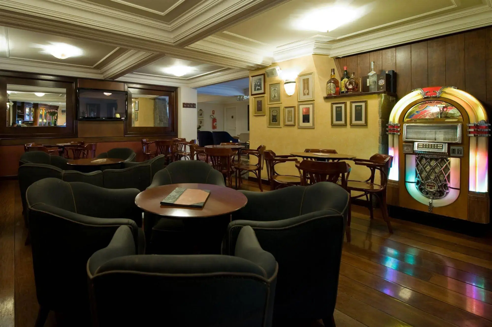 Le Suisse Elegance Hotel