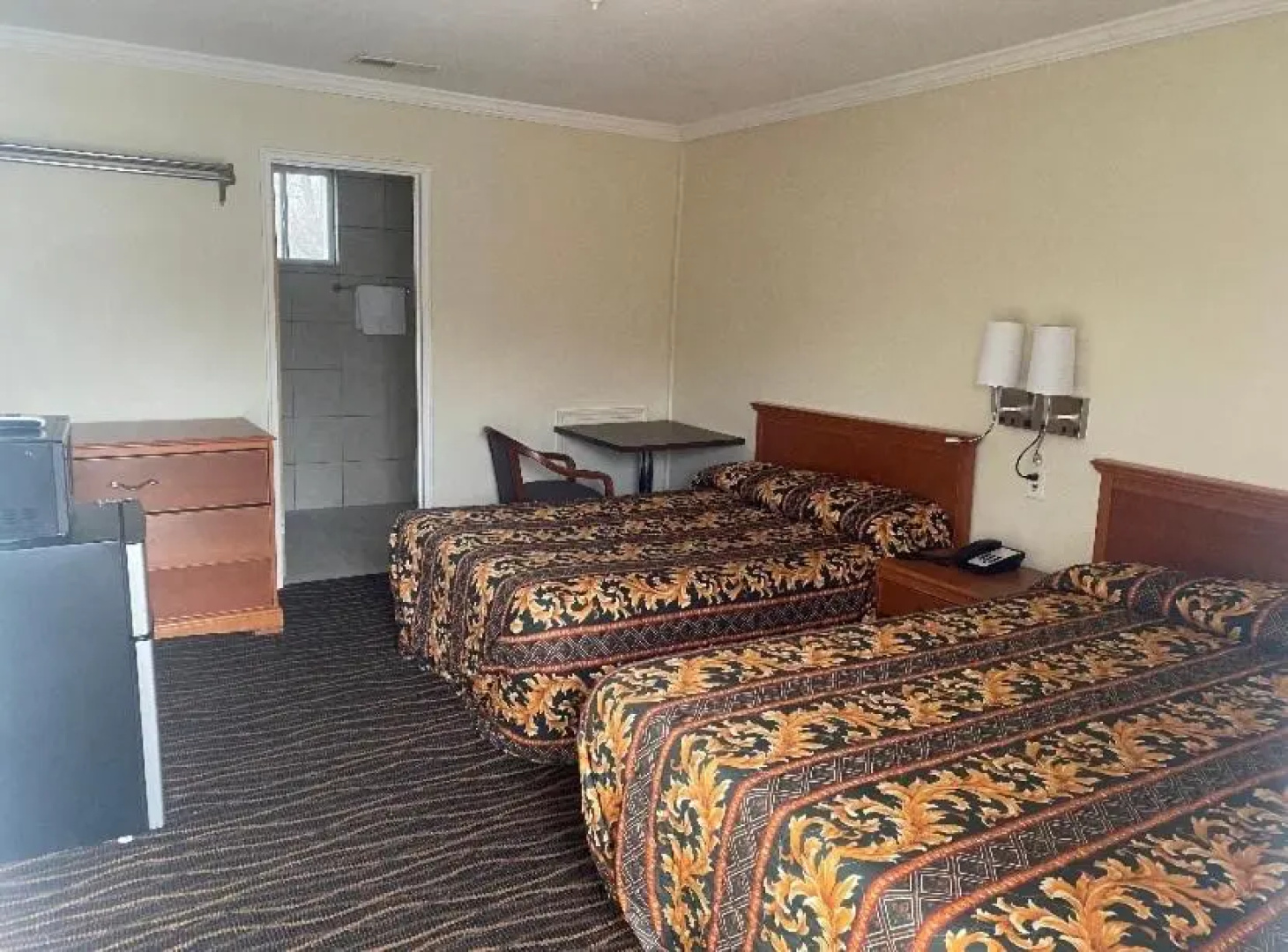 River Inn Motel