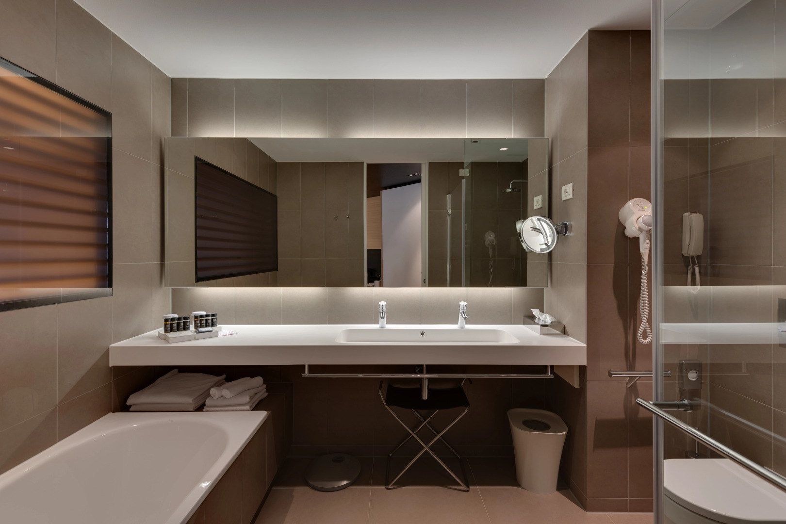 Отель Lone by Maistra Collection