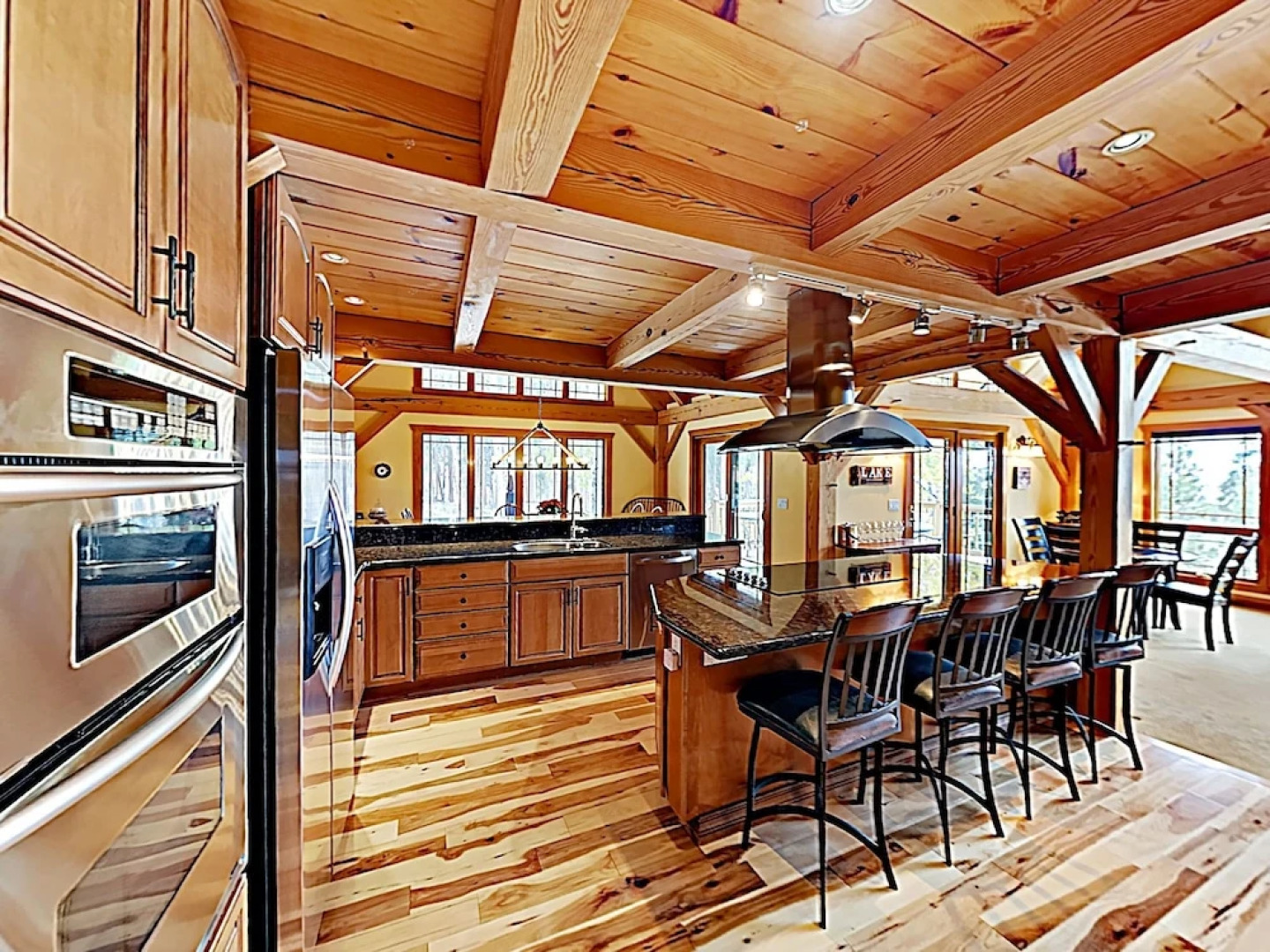 New Listing! Huge Lake-view Haven W/ 2-car Garage 3 Bedroom Cottage