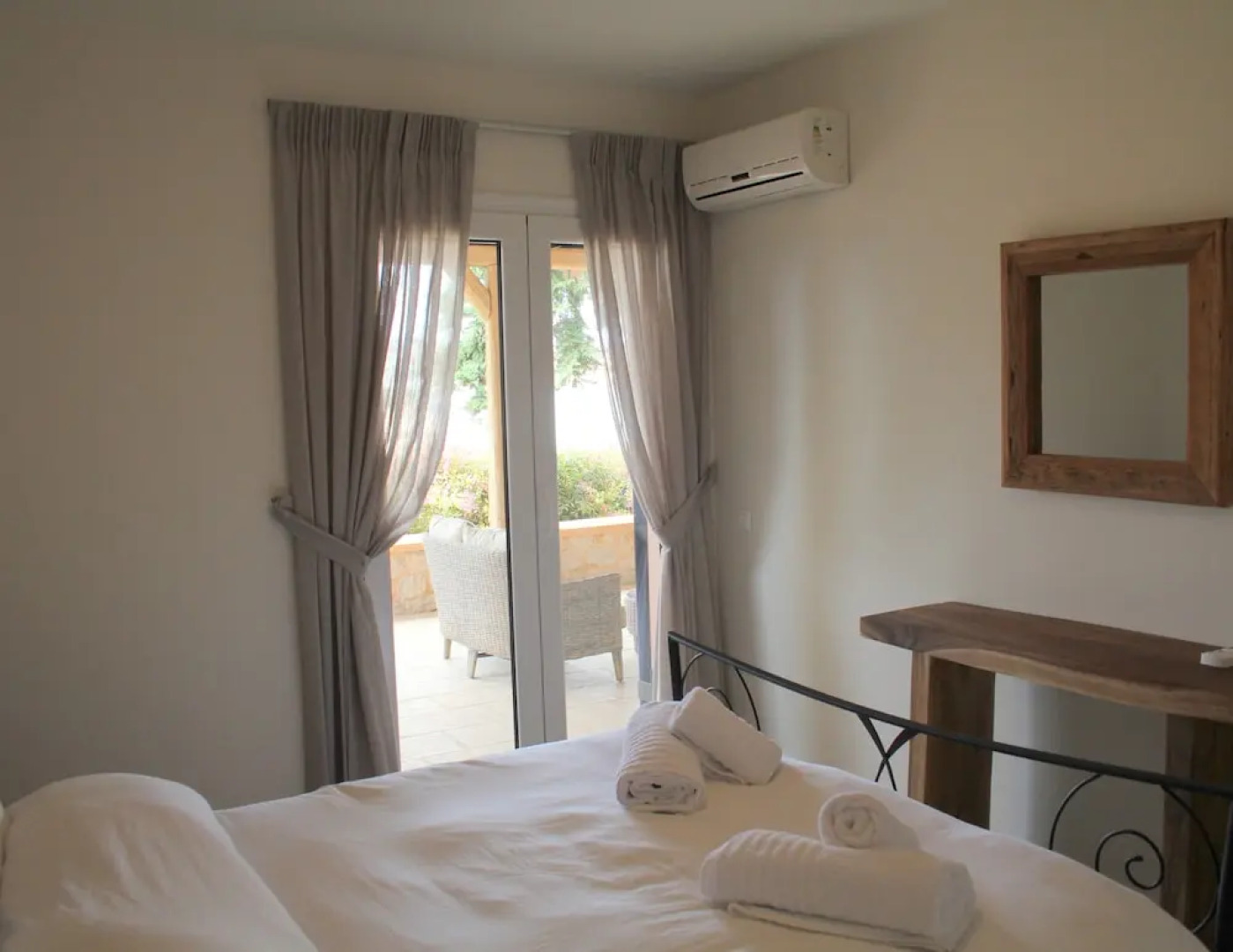 Grand Bleu by Fun In the Sun