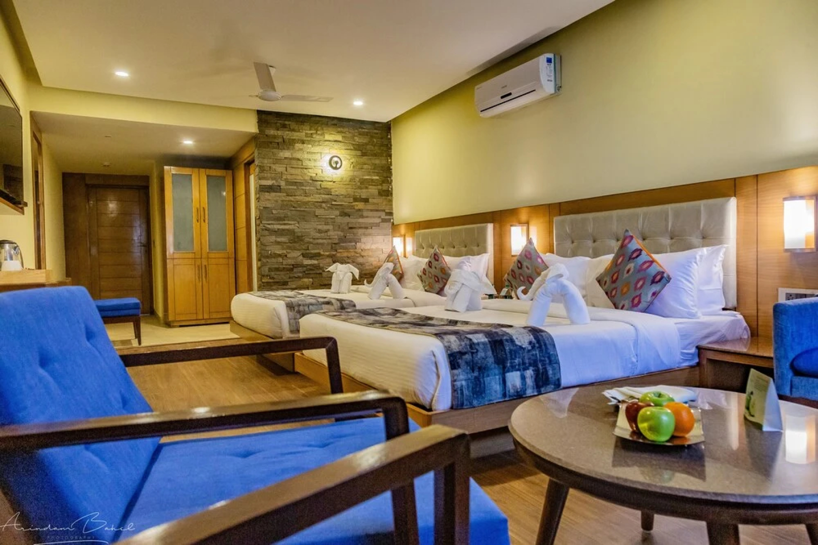 Hotel Brentwood Sanctuary