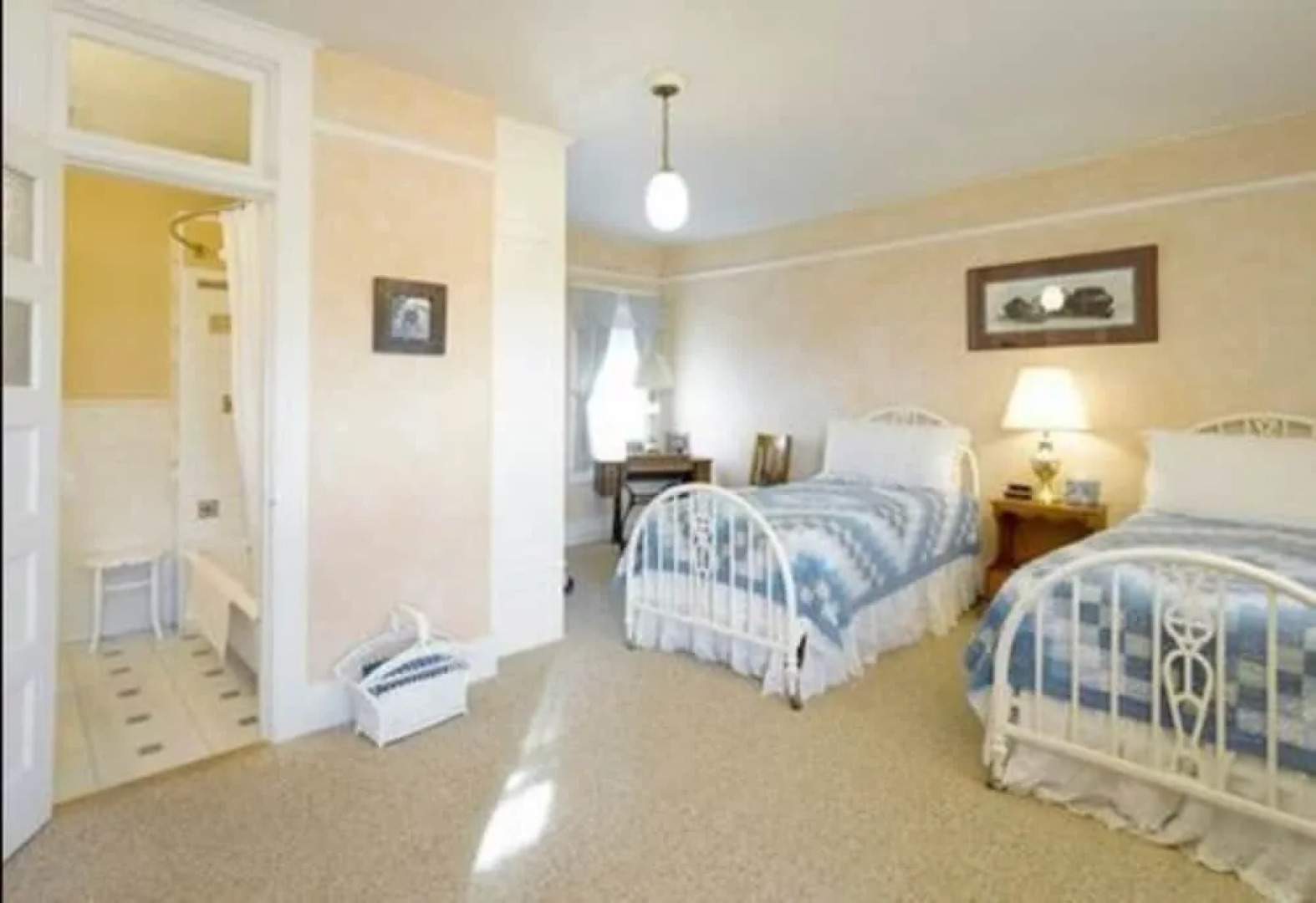 Casa del Gavilan Historic Inn