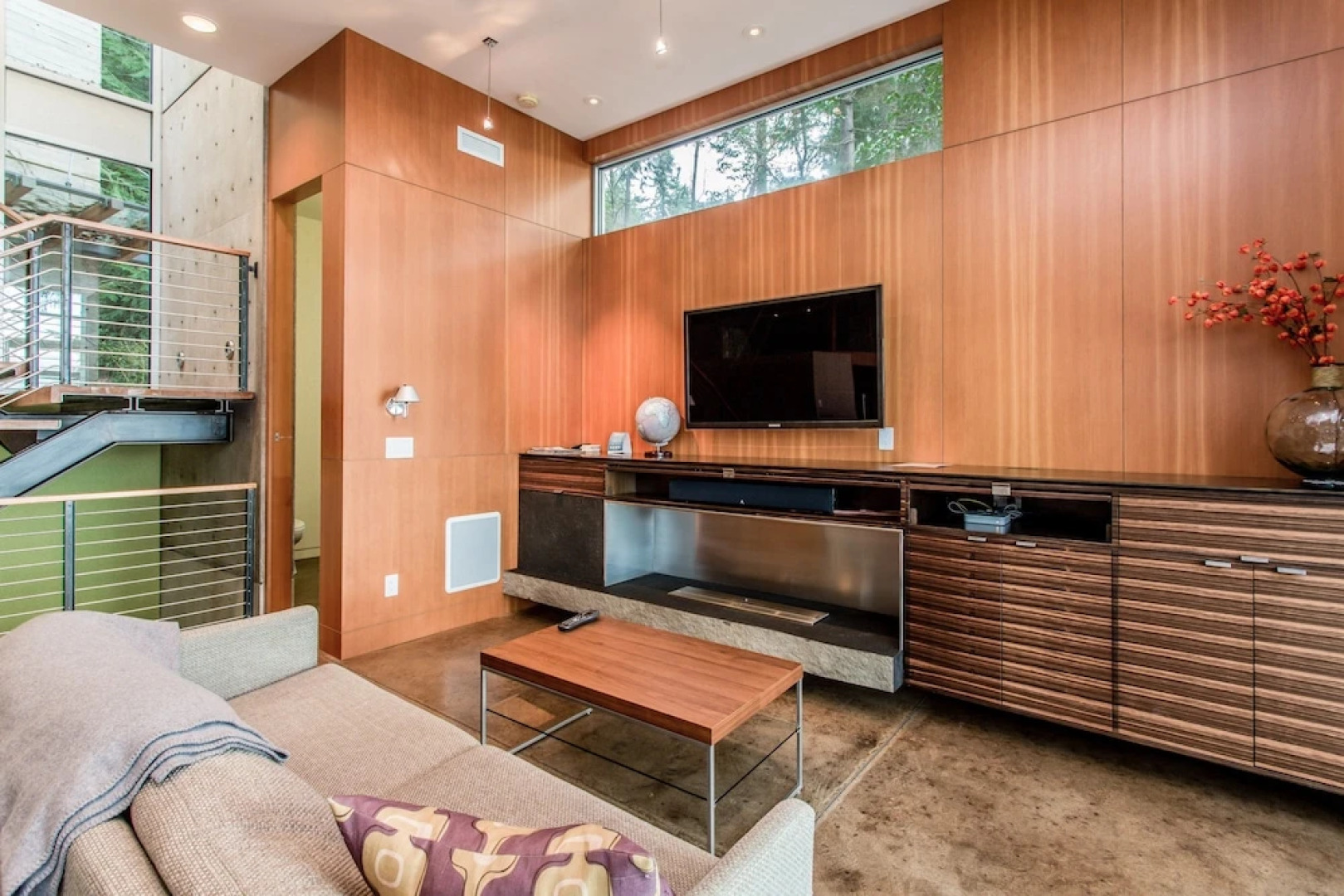 Bayside Retreat Home by RedAwning