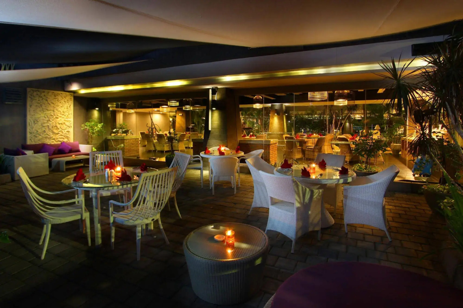 Отель Amaroossa Suite Bali