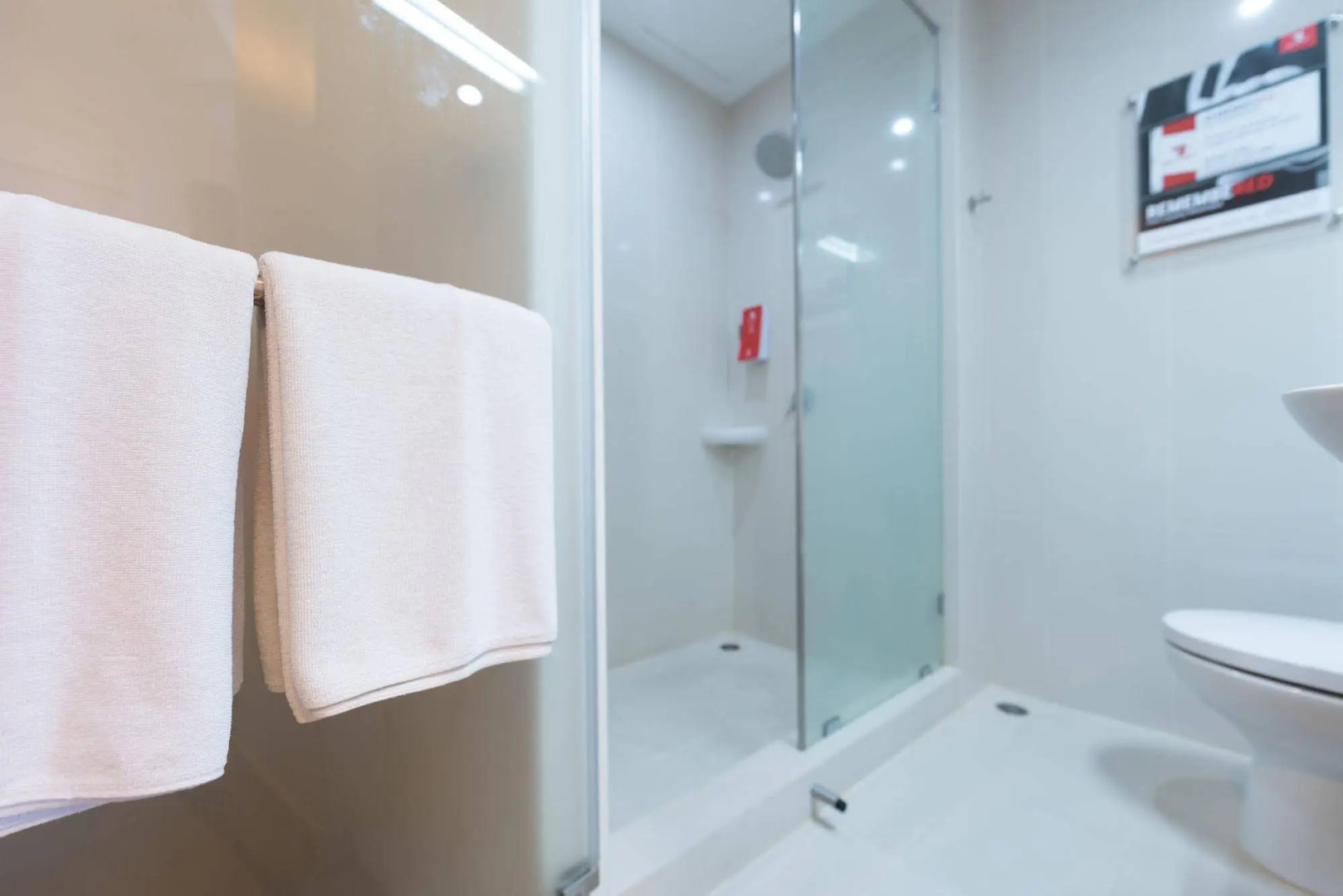 Easy Planet Phuket, Patong