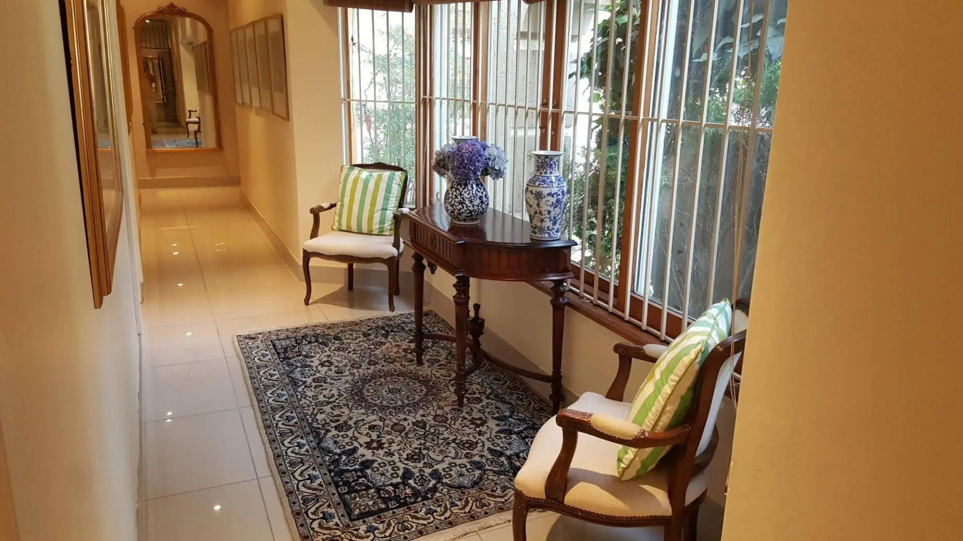 Bed and Breakfast on Melrose