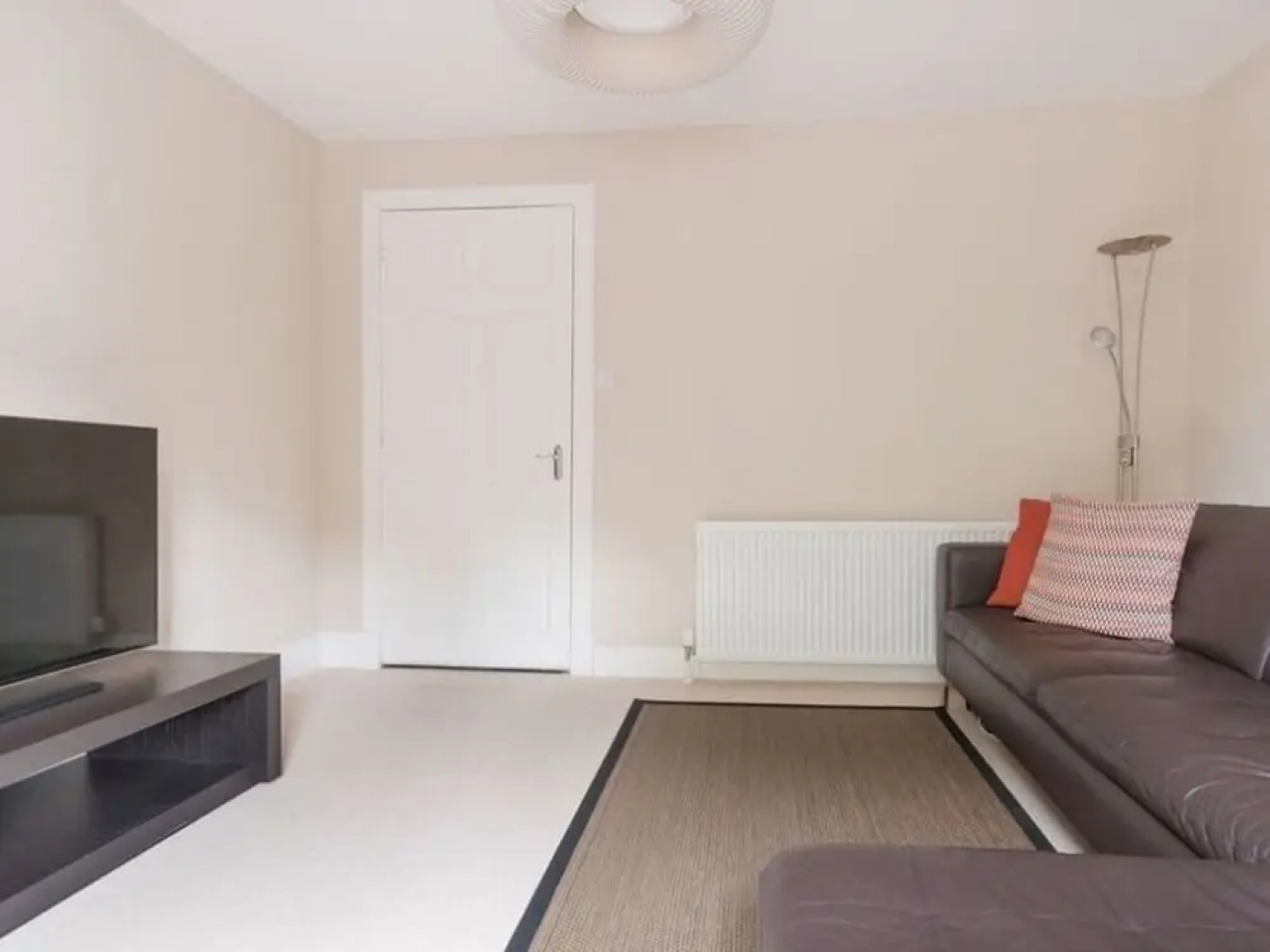 Max & Ben's Apartments