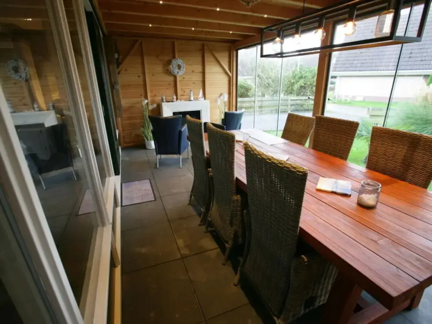 Korell 2 Modern Retreat