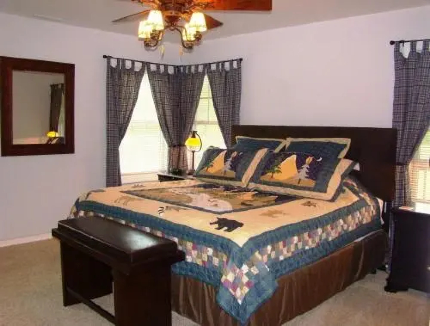 Climbing Bear Creekside Cabin