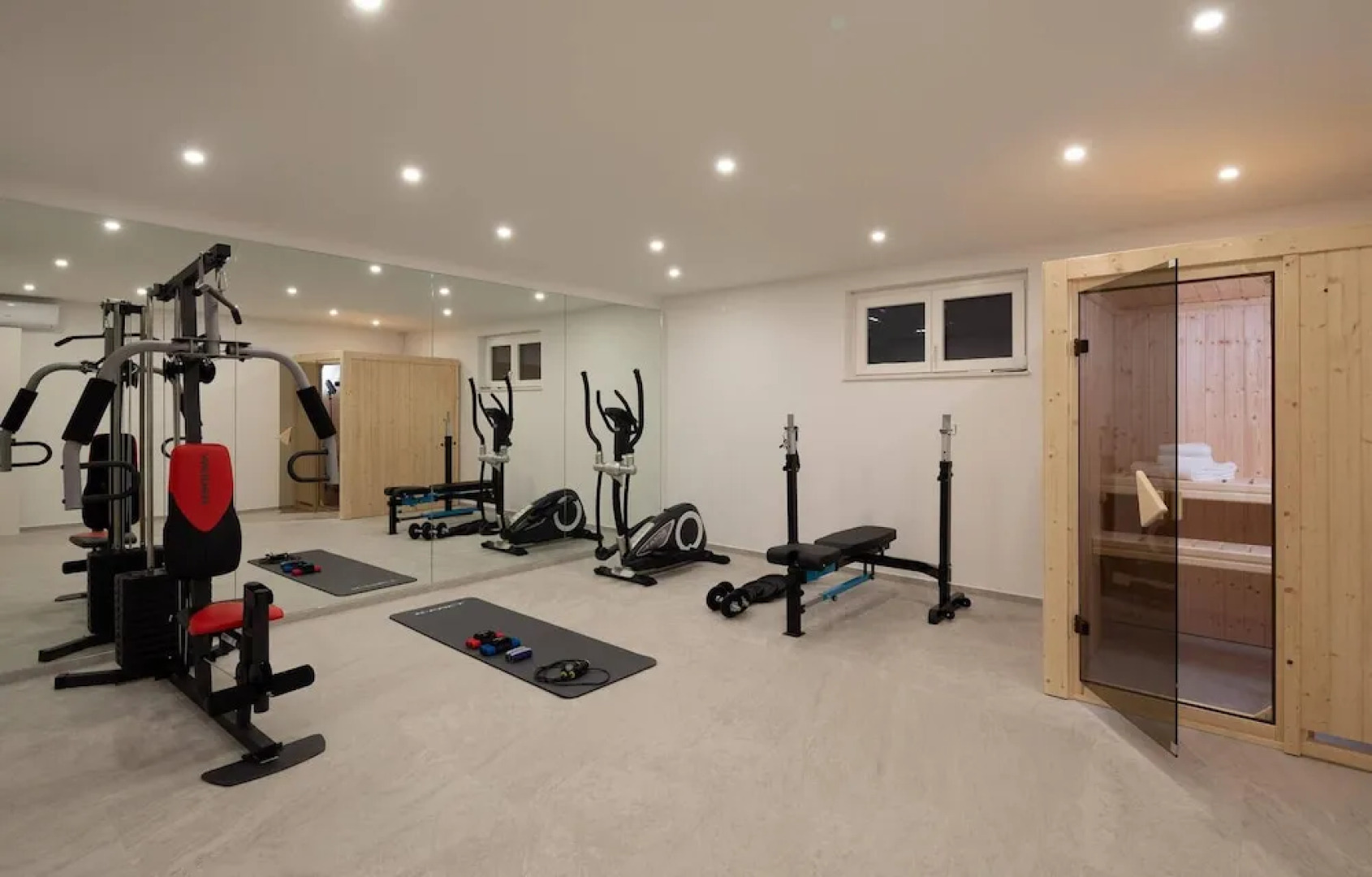 Awesome Home in Dubrava with Hot Tub, WiFi & Heated Swimming Pool