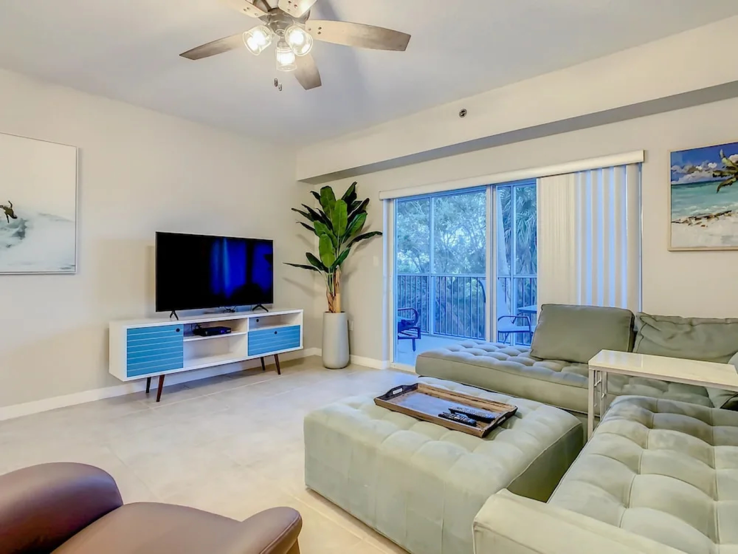 Enjoy the Gorgeous Sunset in This Beautiful 3 2 Condo Ow9-305