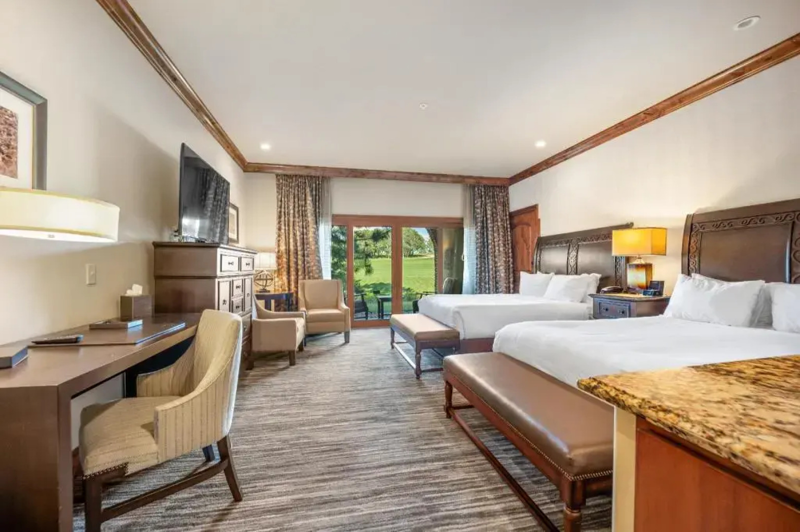 Flying Horse Resort & Club