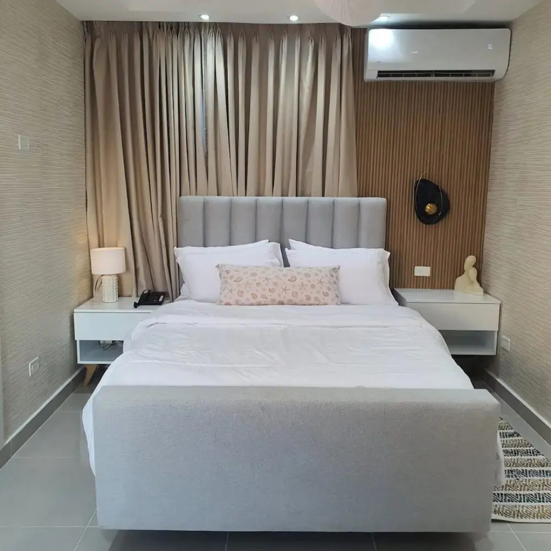 Sun on the bay beach hotel