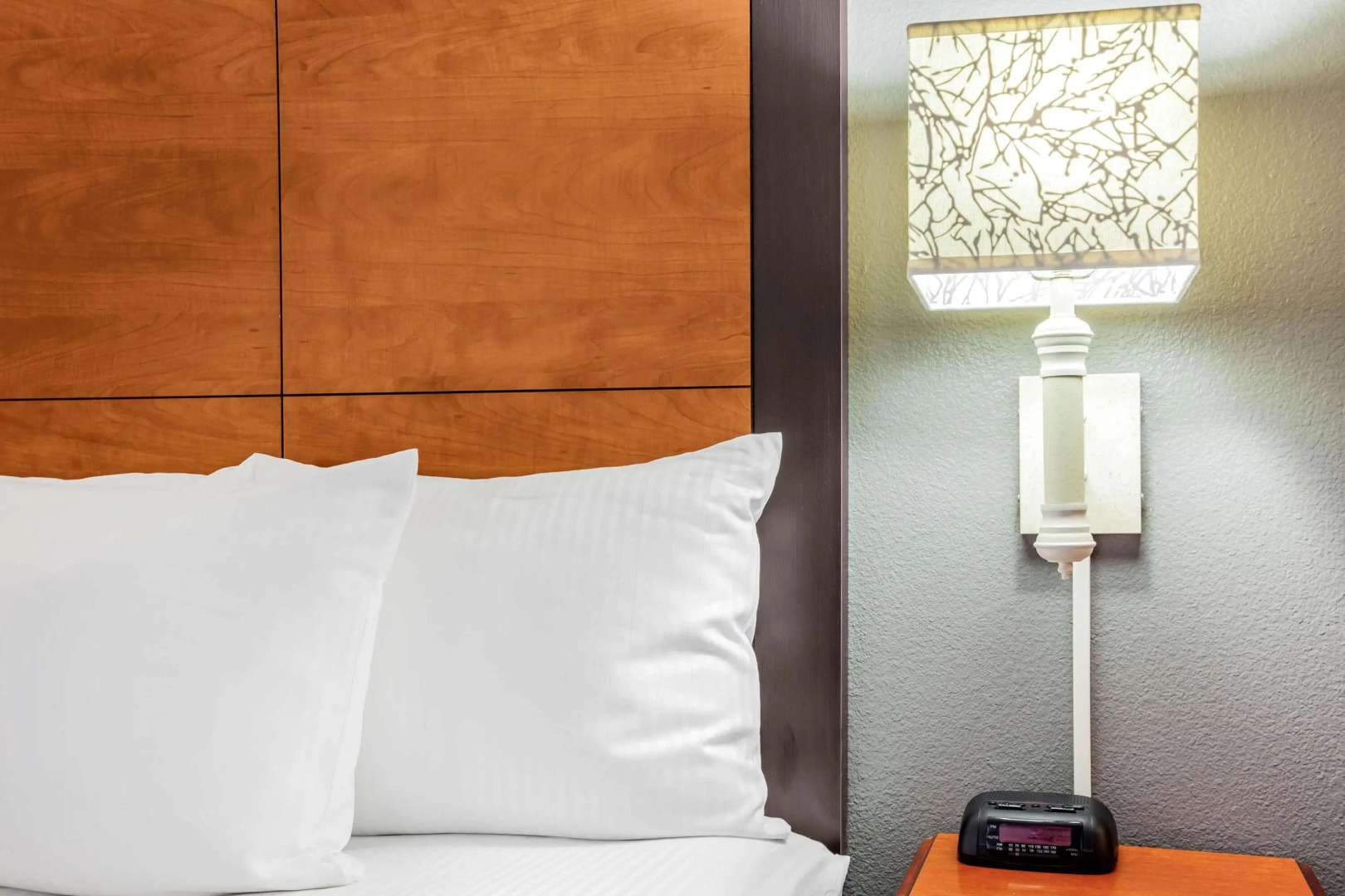 La Quinta Inn & Suites by Wyndham Houston Baytown East