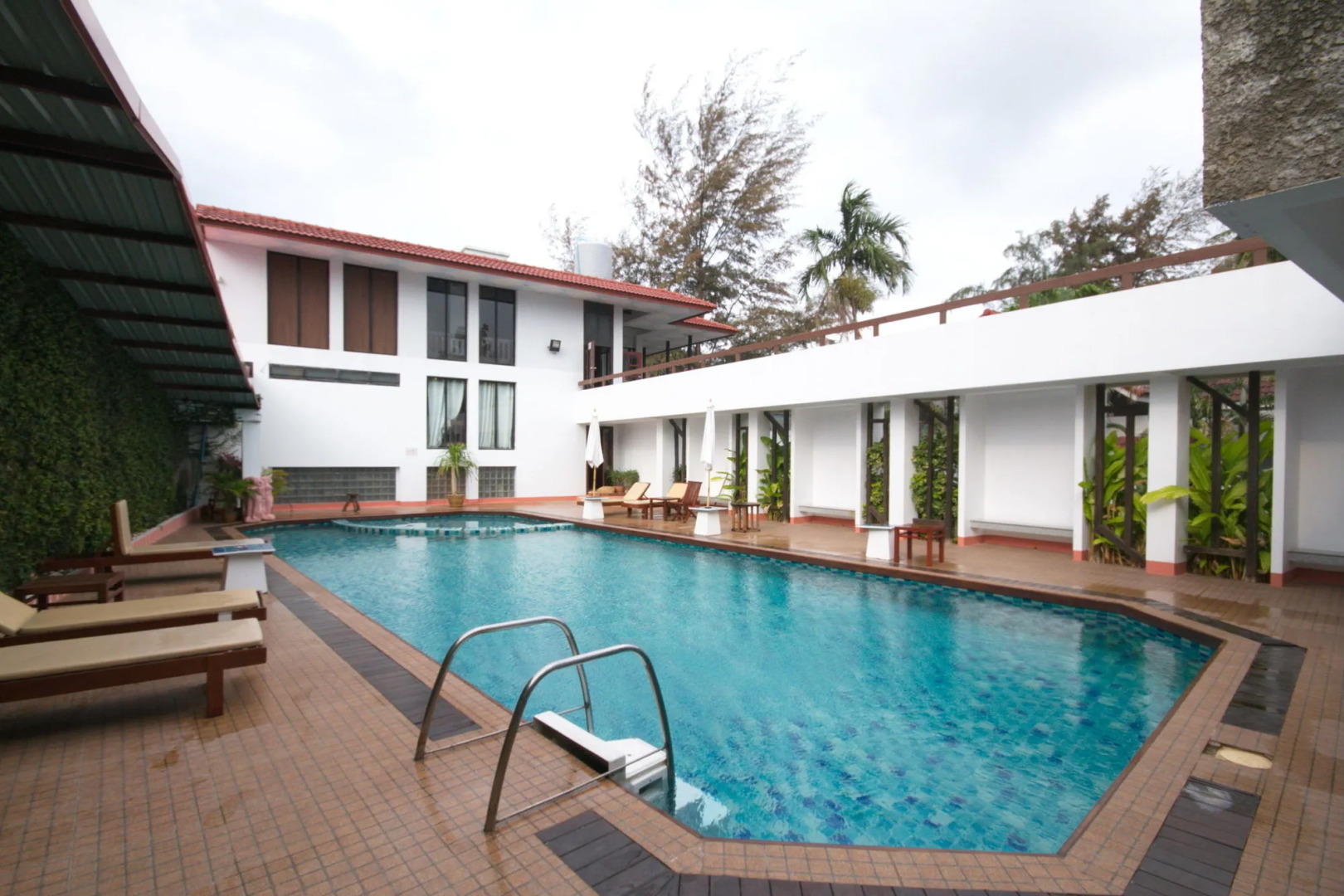 Maldives Beach Resort