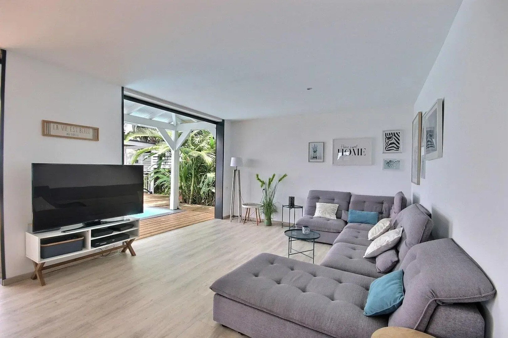 Villa Lanati, 4 ch avec piscine & vue campagne