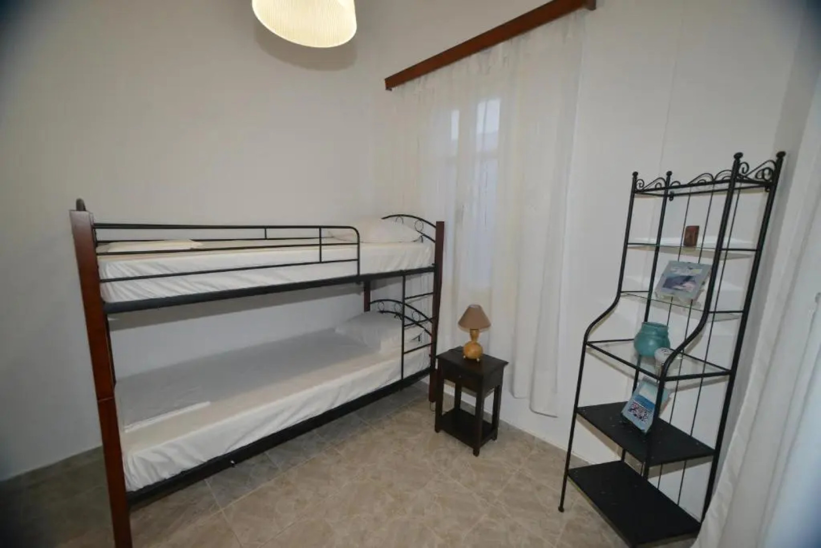 Family apartment for 2-4 people in Nisyros