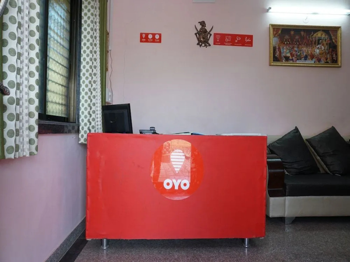 OYO 24793 Eagle Villa