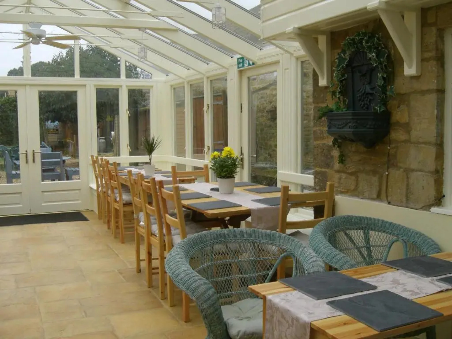 Montacute Country Tearooms B&B