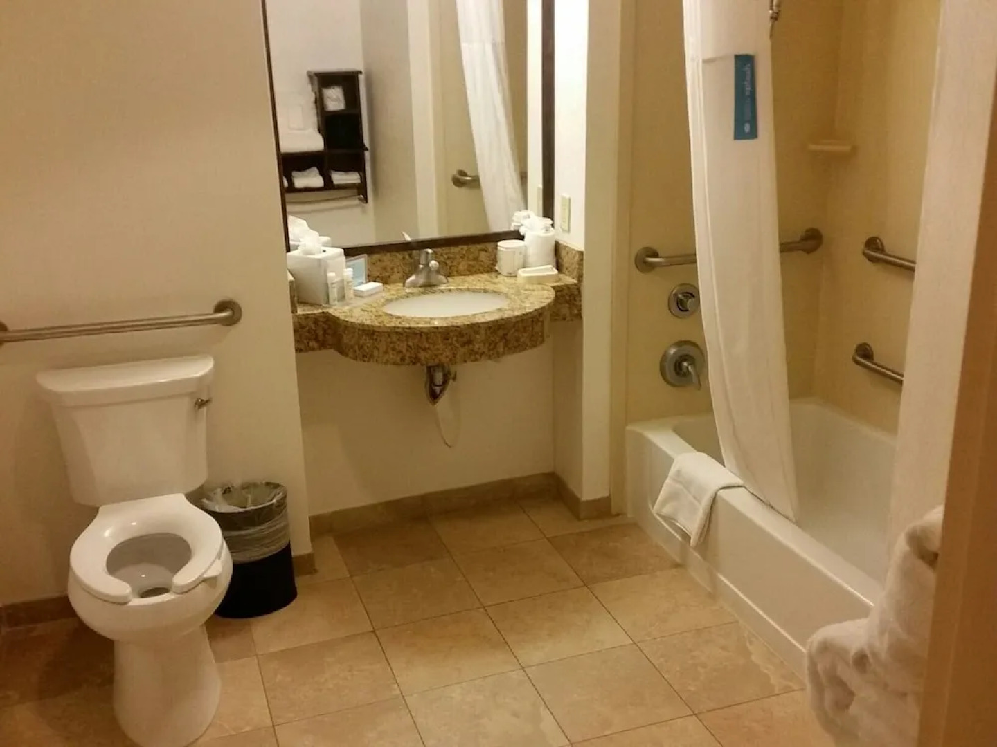 Hampton Inn Garden City